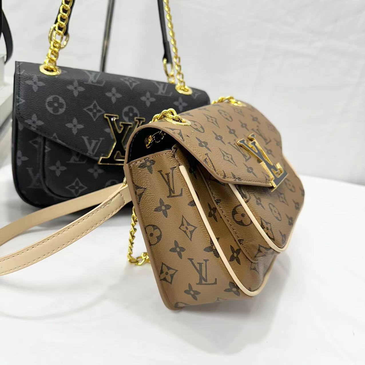 Louis vuitton handbag