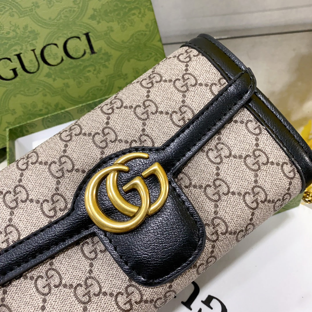 Gucci Handbags