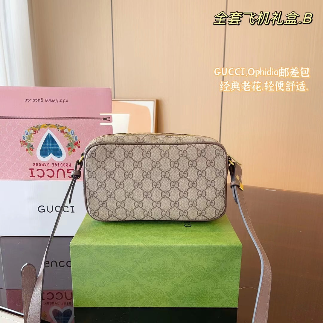 Gucci Handbags