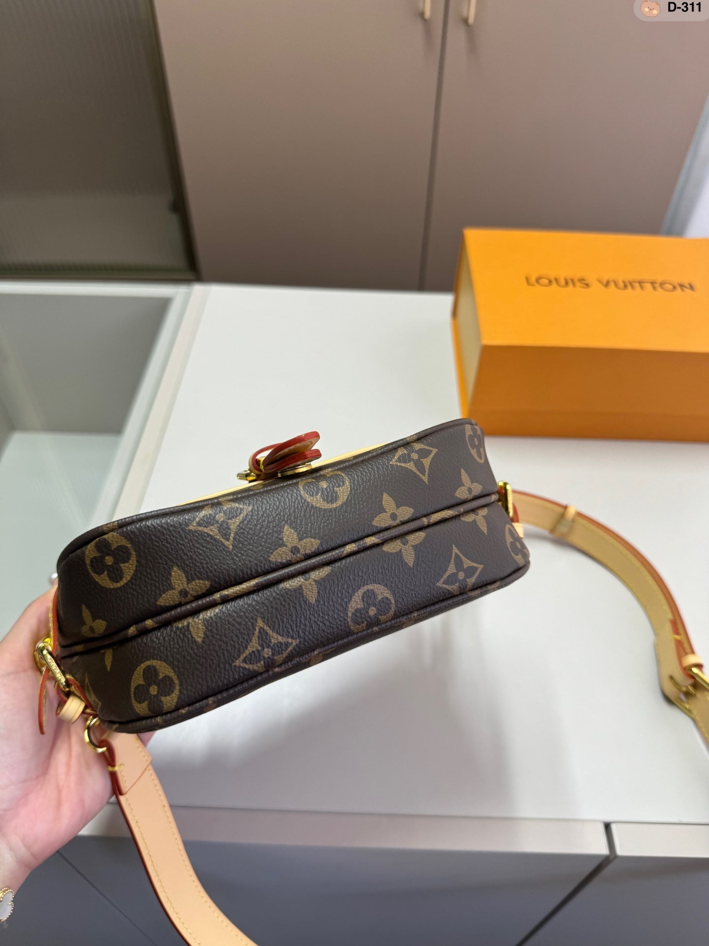 Louis vuitton handbags