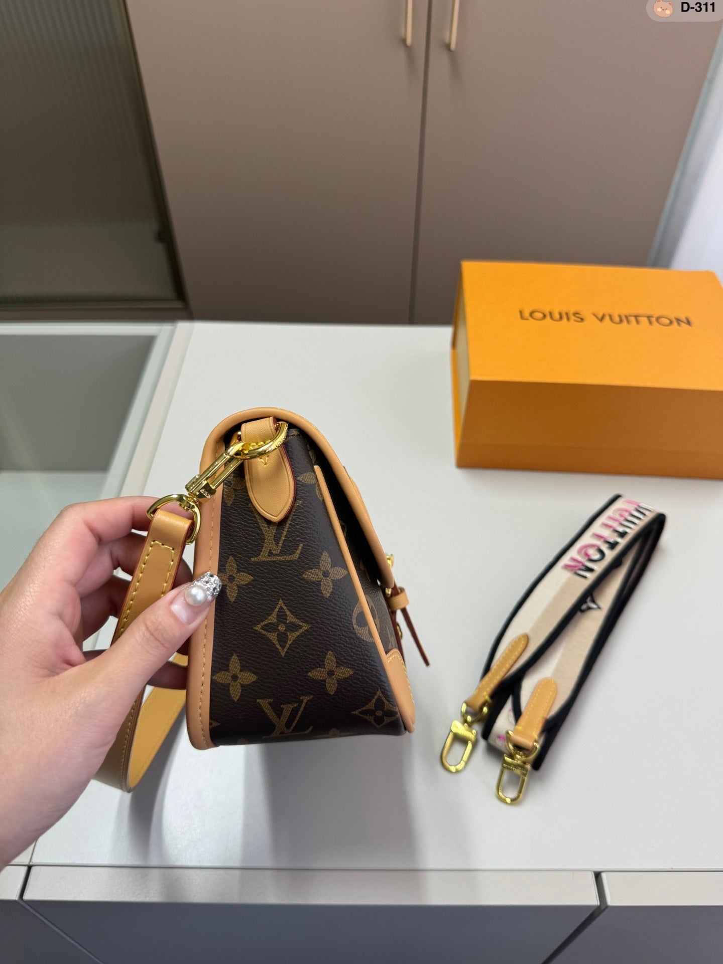 Louis vuitton handbags