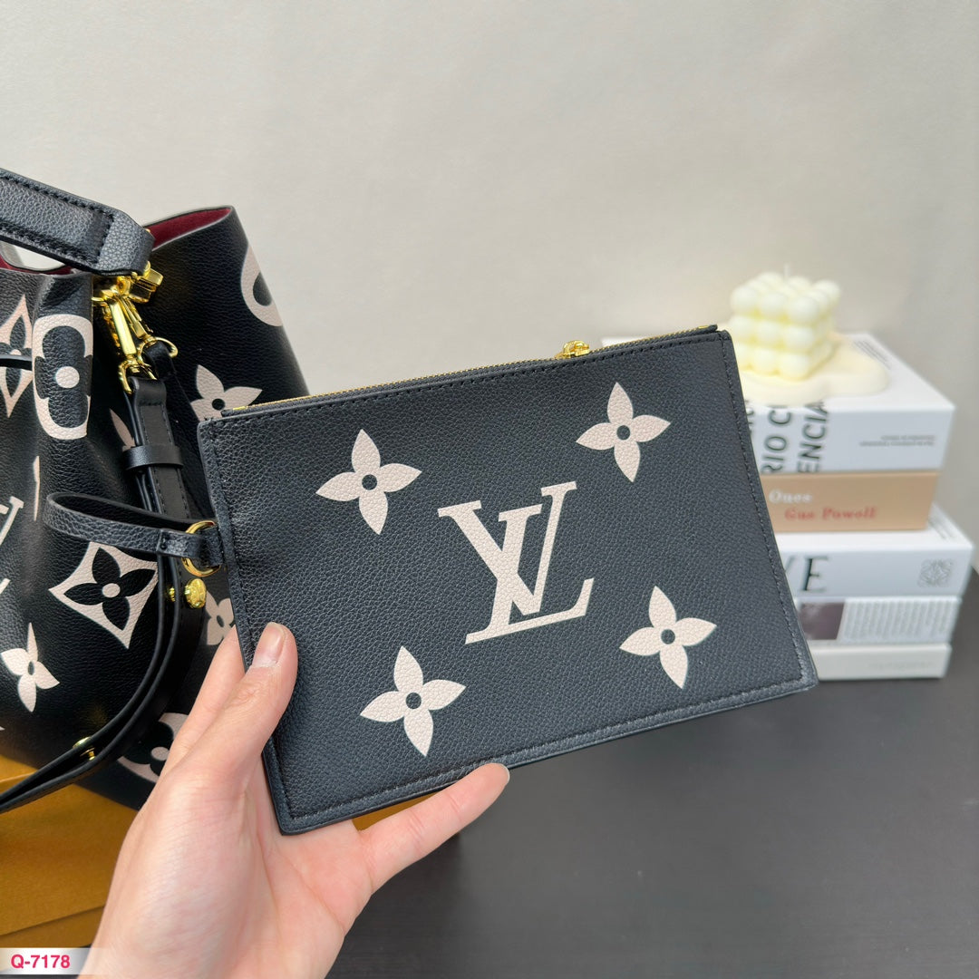 Louis vuitton handbags