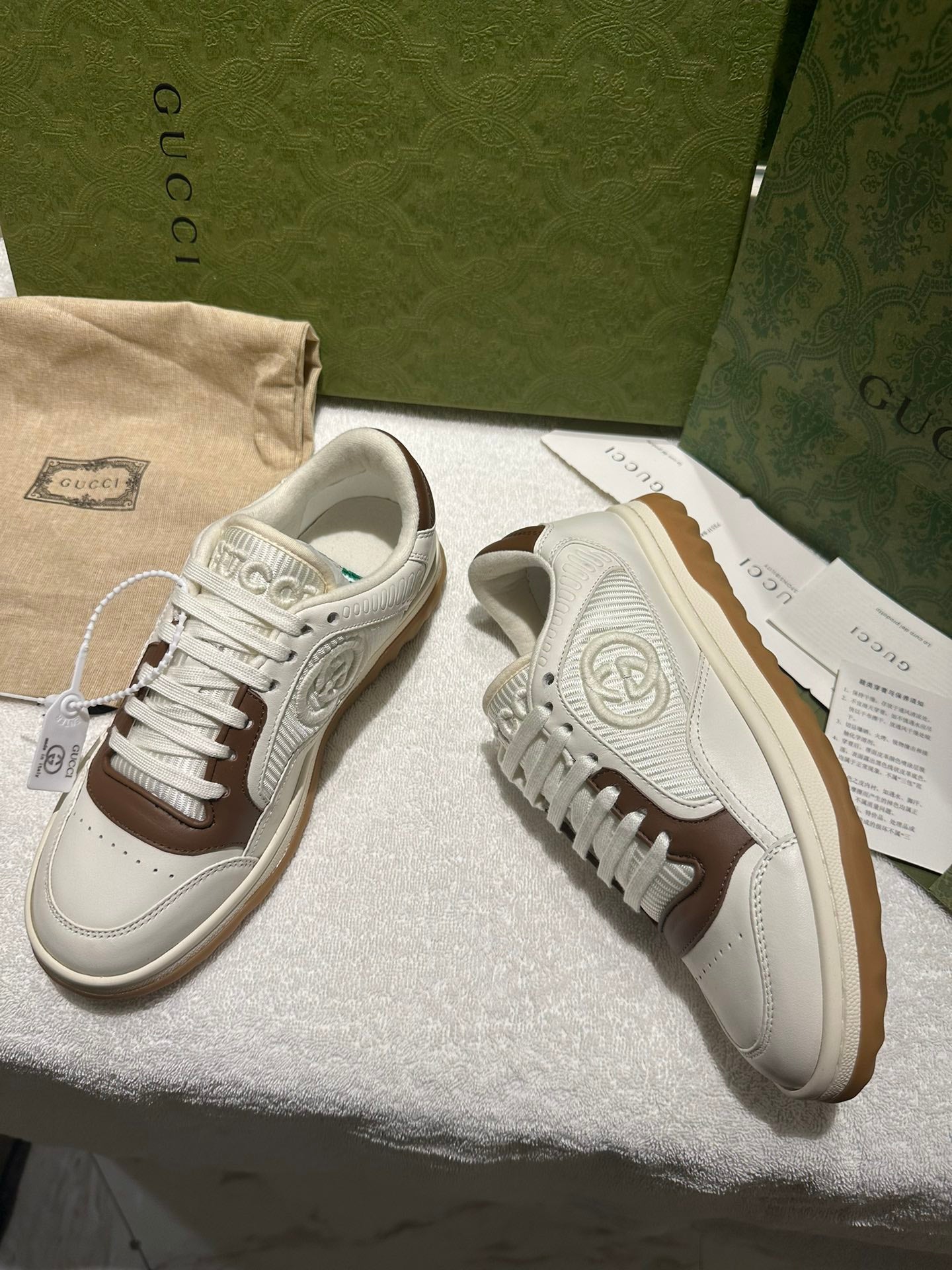 Gucci Sneakers