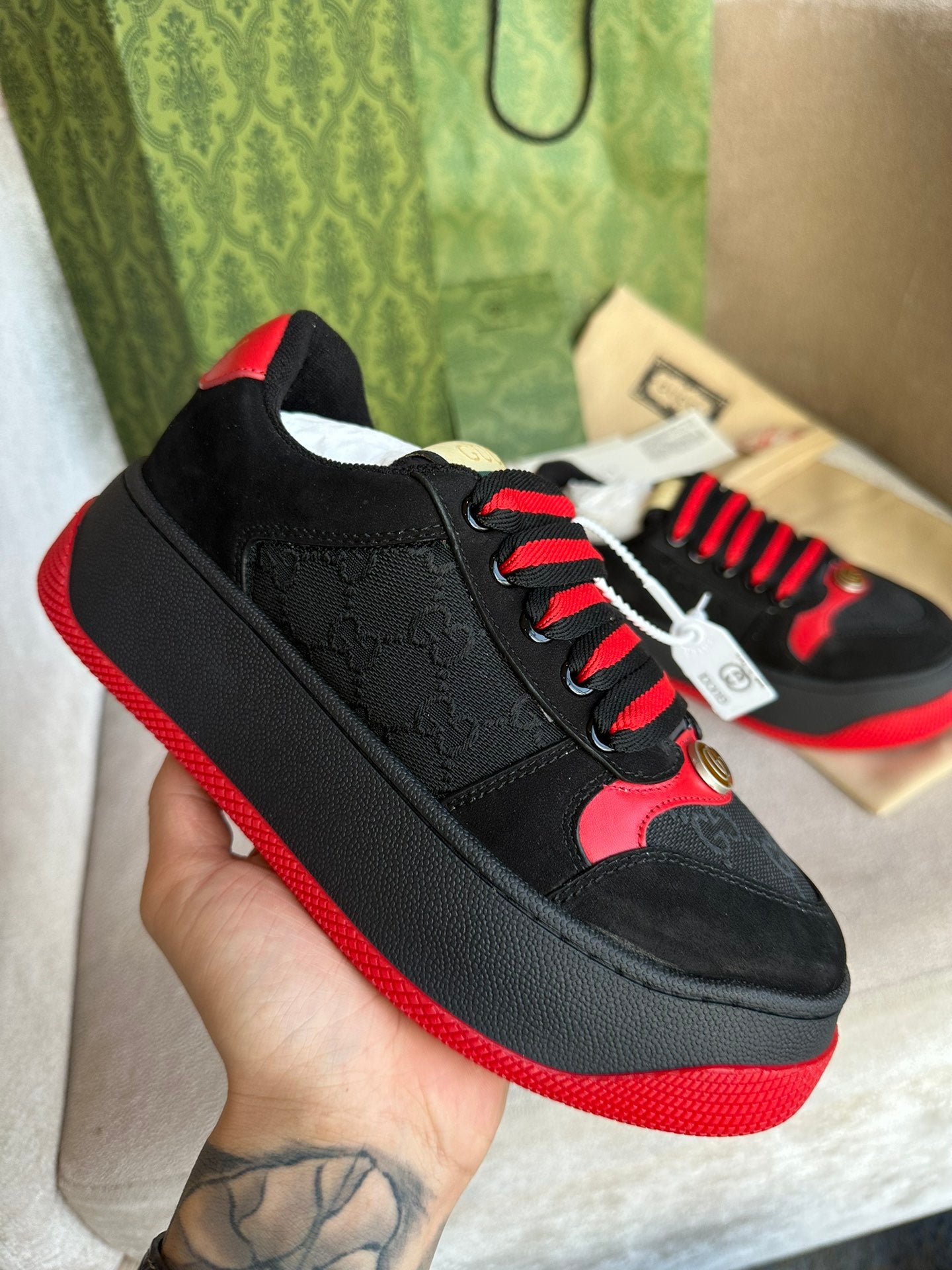 Gucci Sneakers