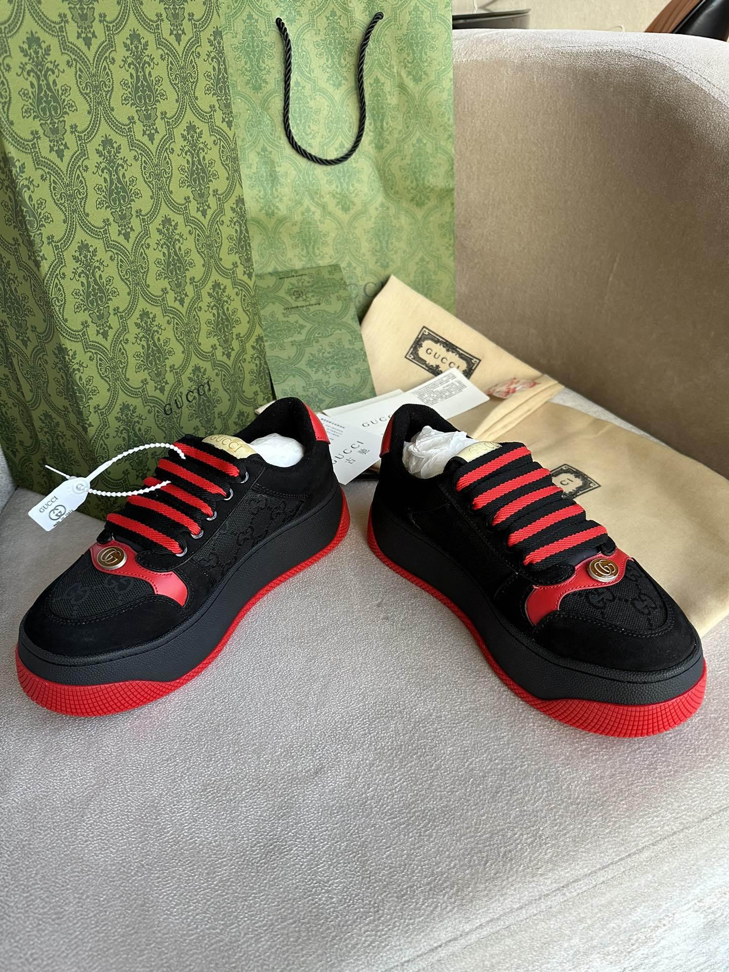 Gucci Sneakers