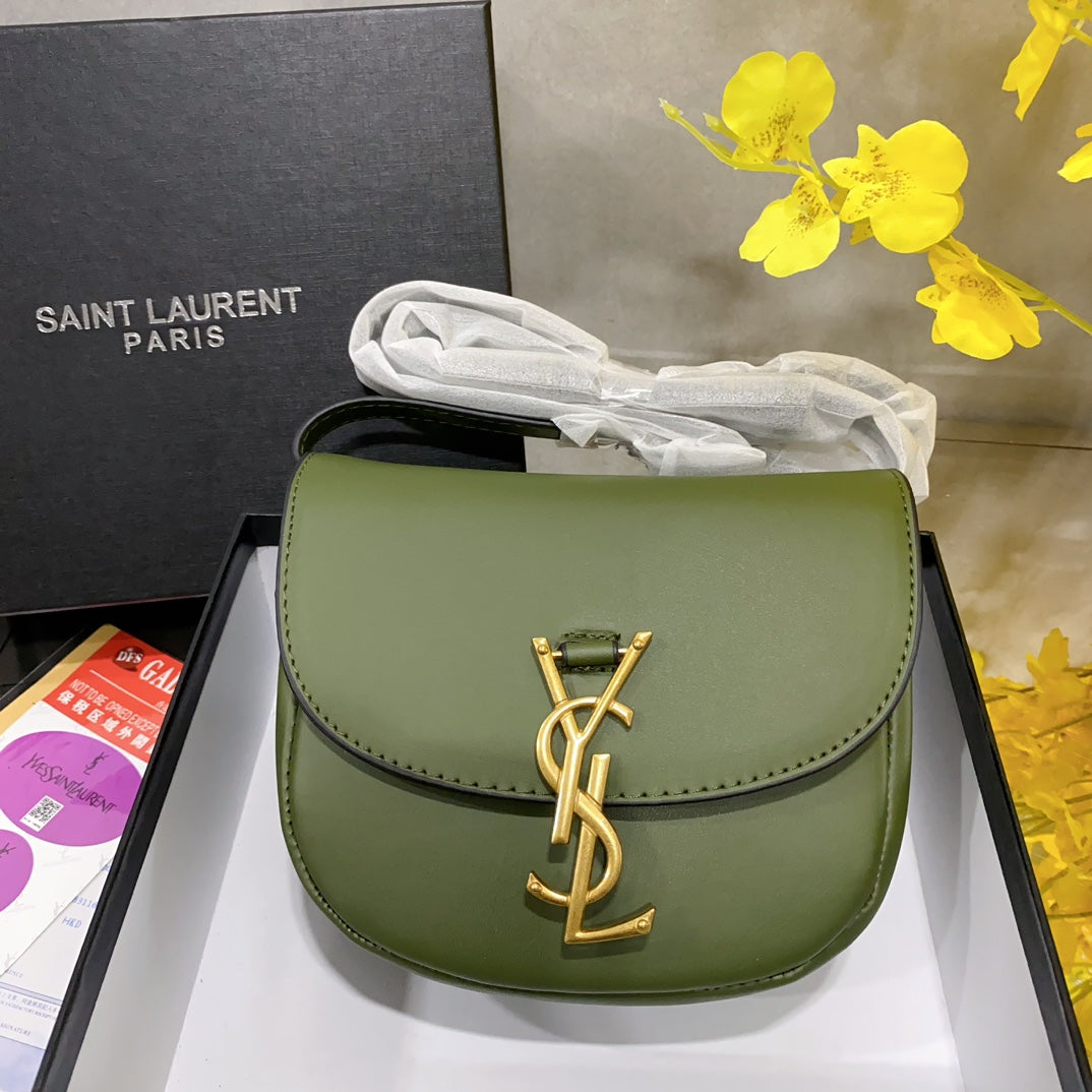 Ysl  Yves Saint Laurent Handbags