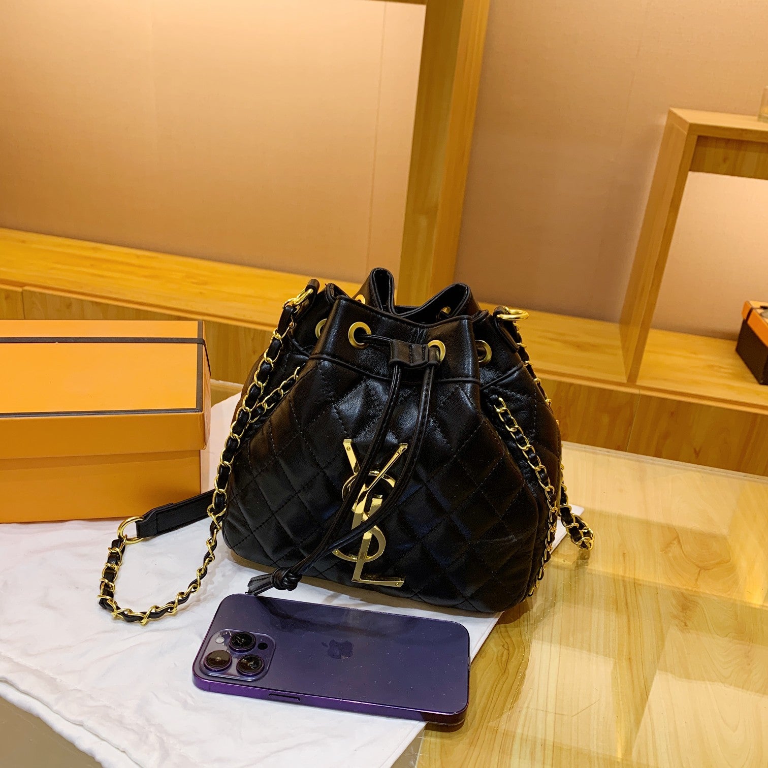 Ysl  Yves Saint Laurent Handbags