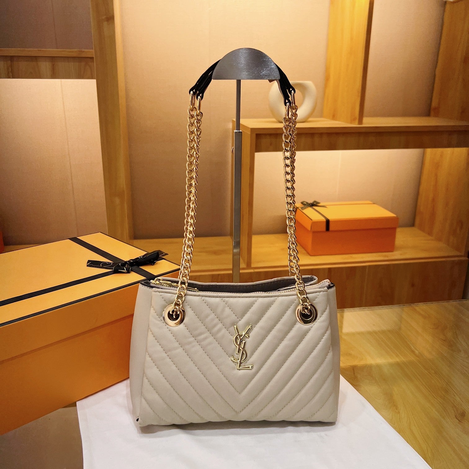 Ysl  Yves Saint Laurent Handbags