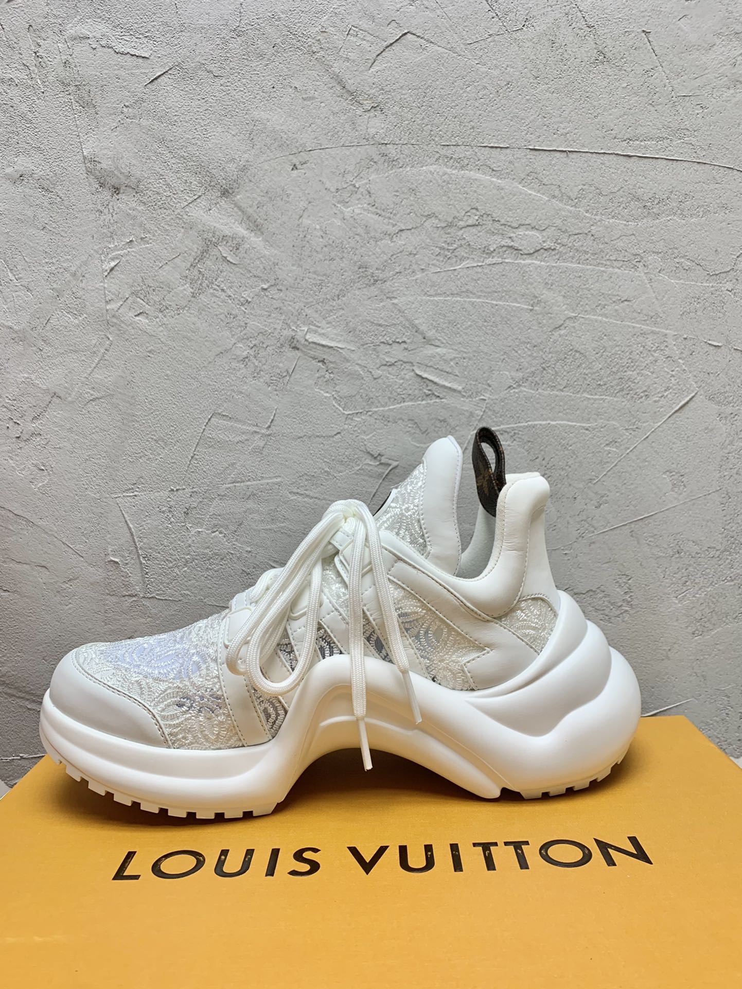 Louis Vuitton Sneakers