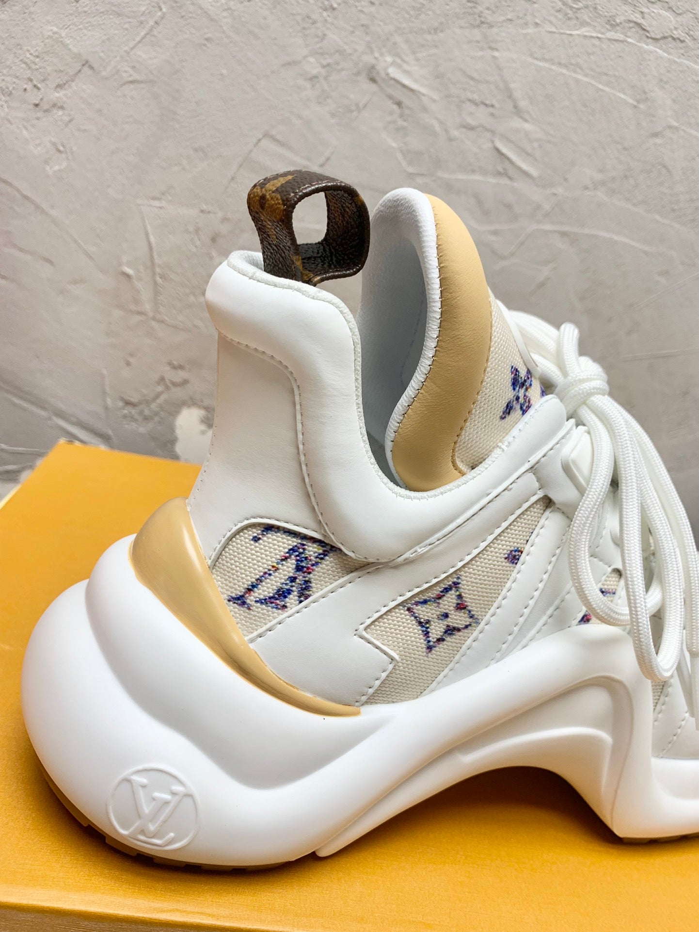 Louis Vuitton Sneakers