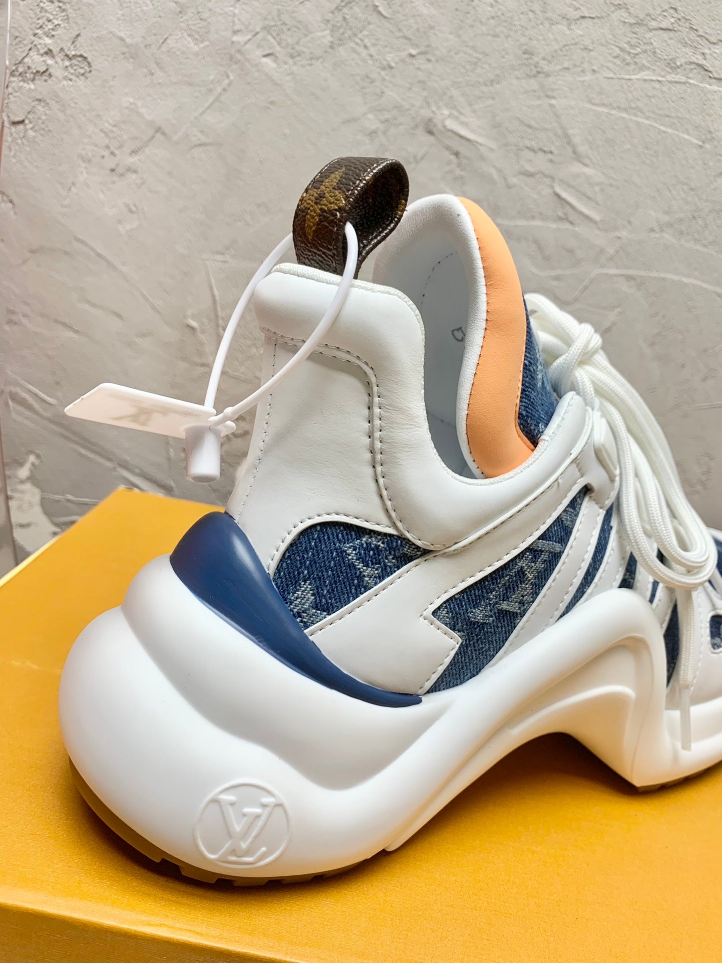 Louis Vuitton Sneakers