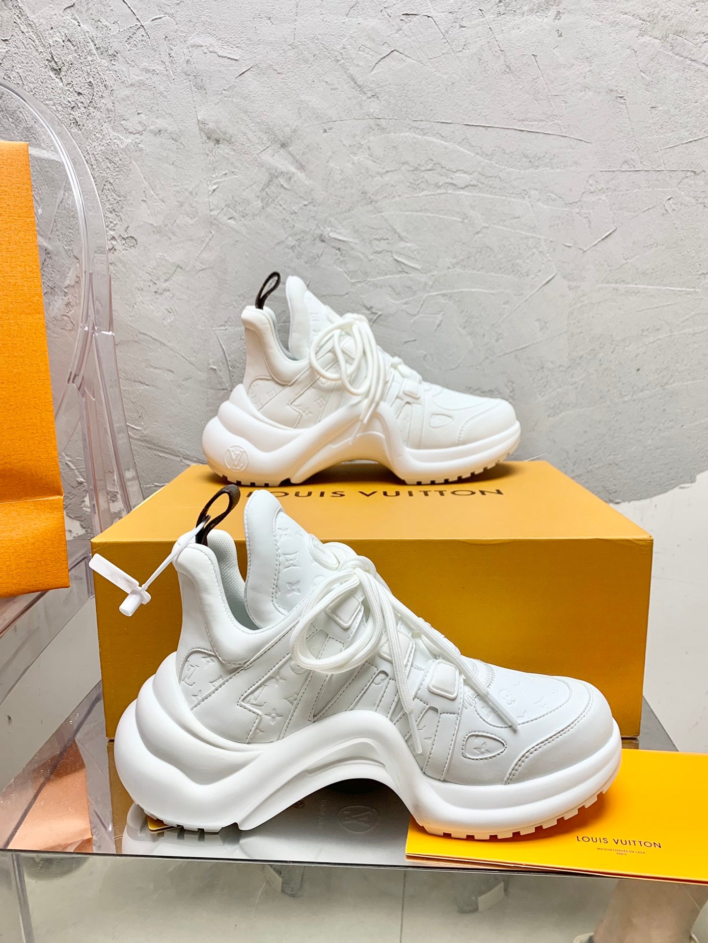 Louis Vuitton Sneakers