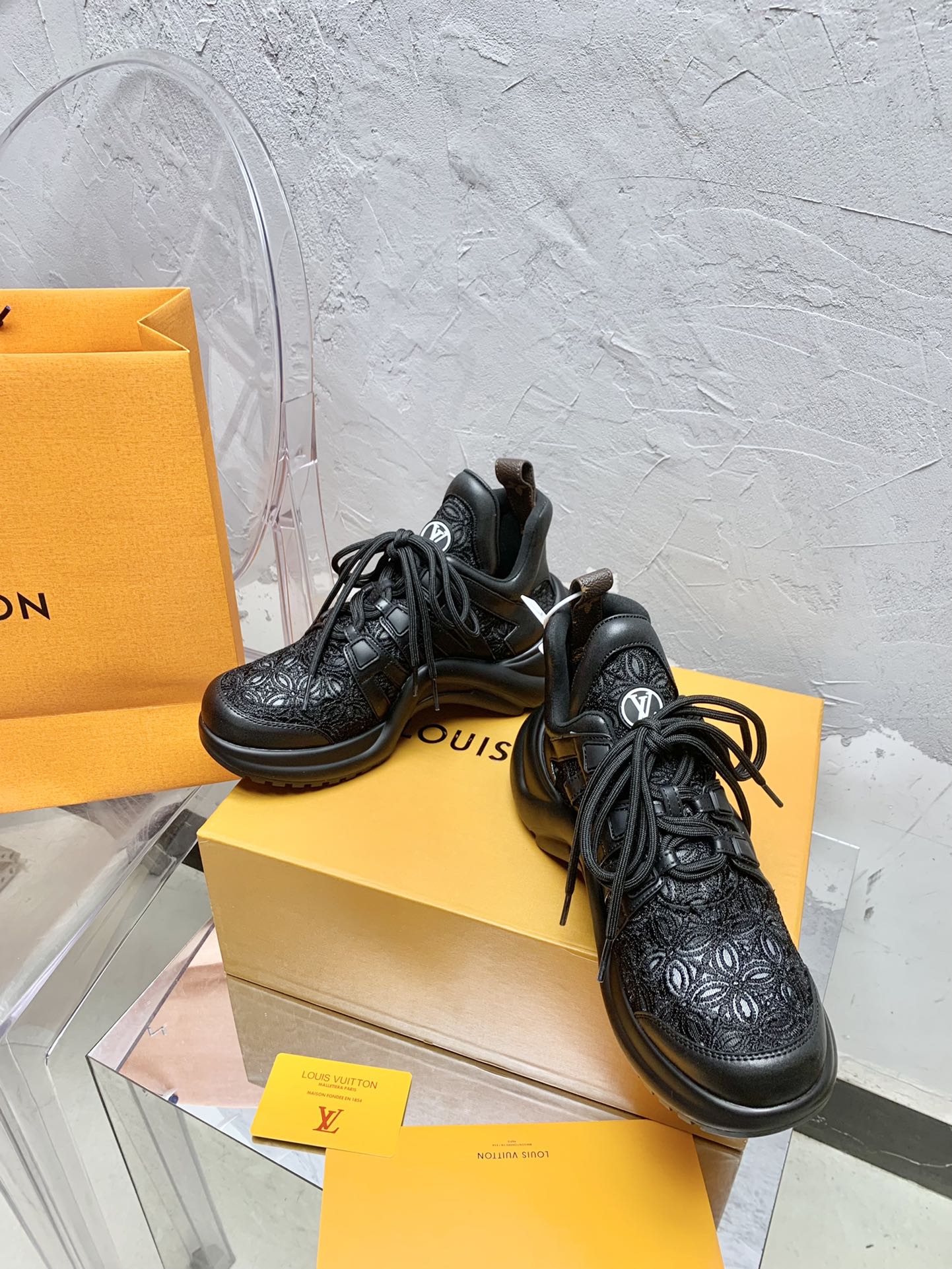 Louis Vuitton Sneakers