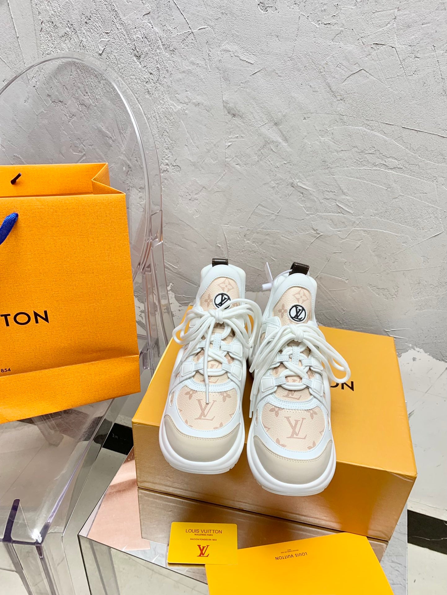 Louis Vuitton Sneakers