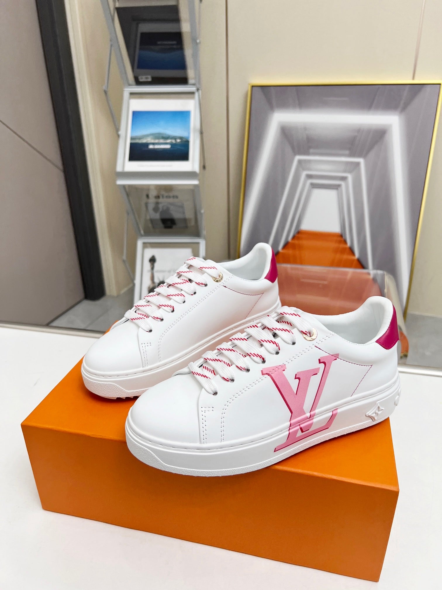 Louis Vuitton Sneakers