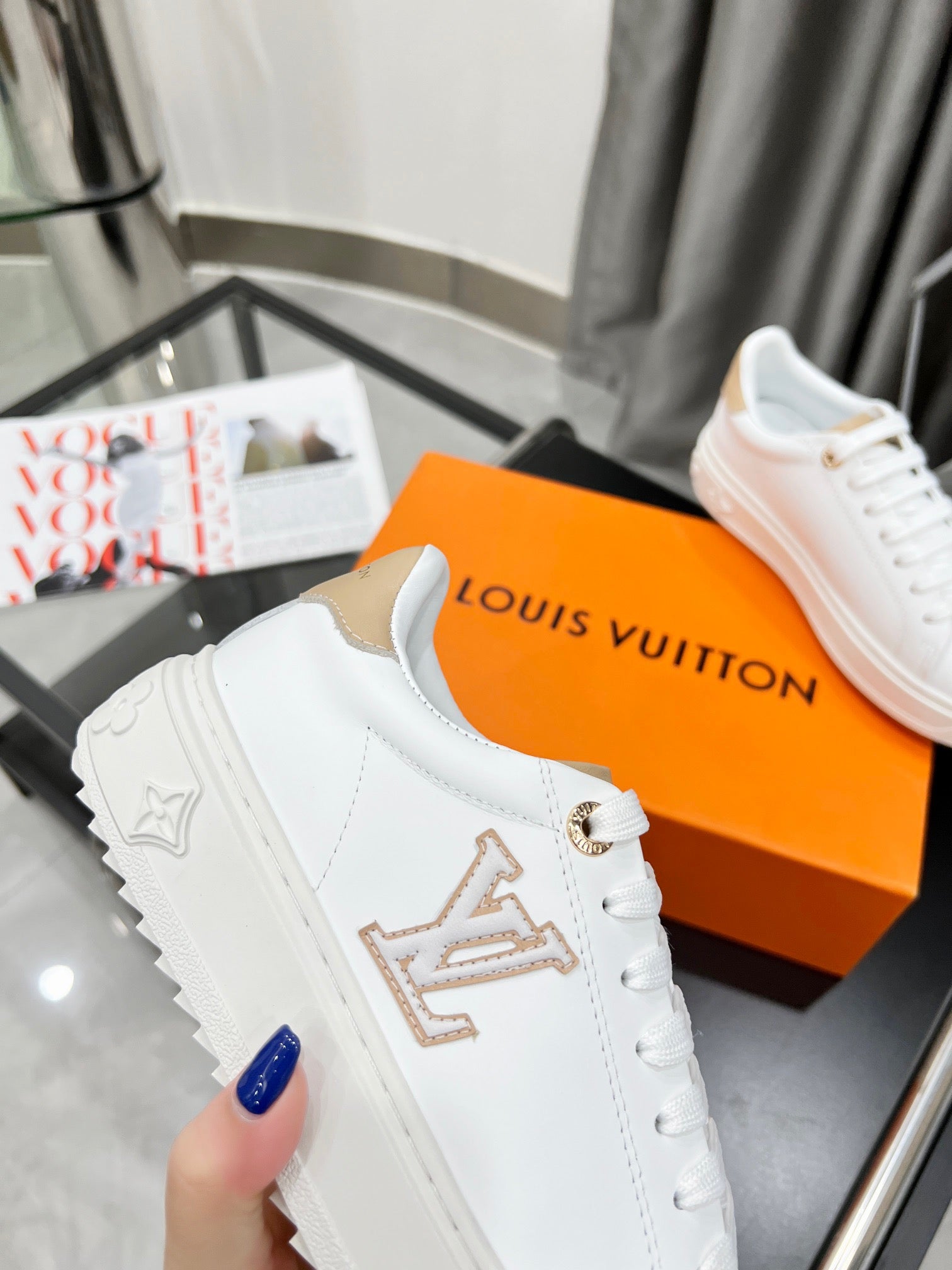 Louis Vuitton Sneakers