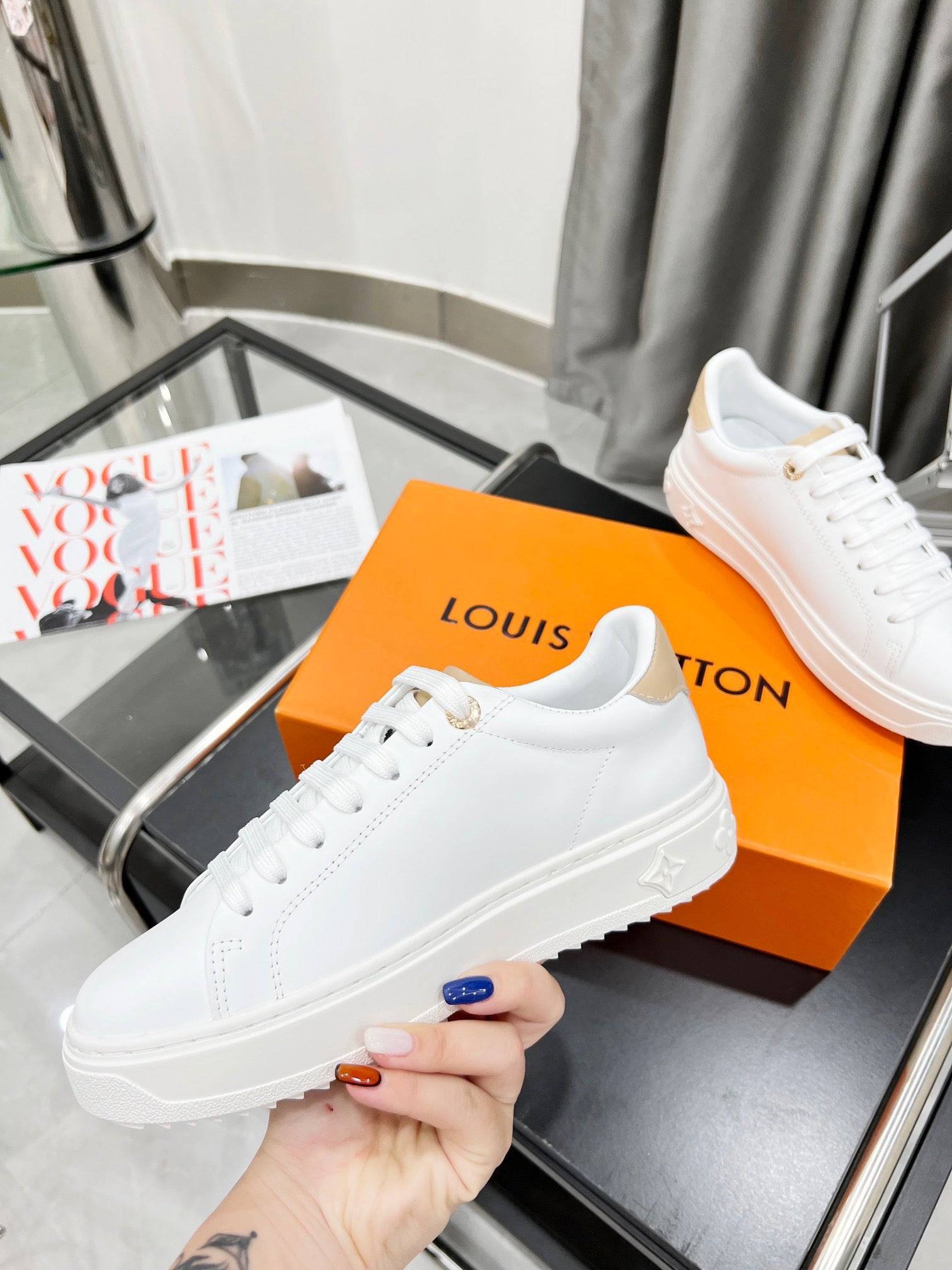 Louis Vuitton Sneakers