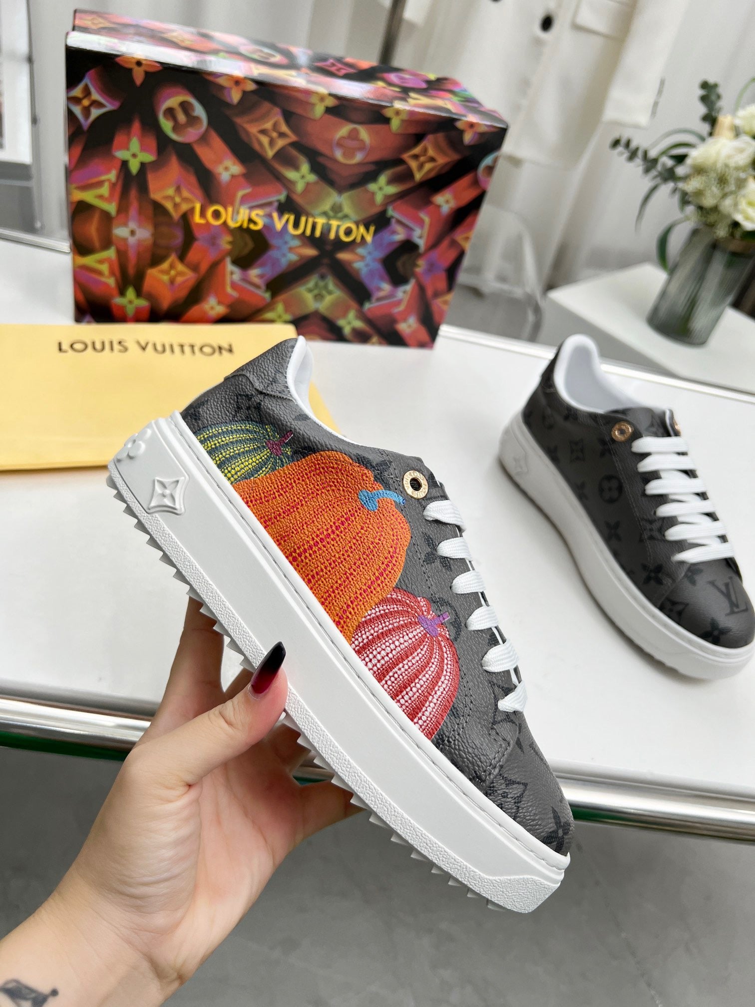 Louis Vuitton Sneakers