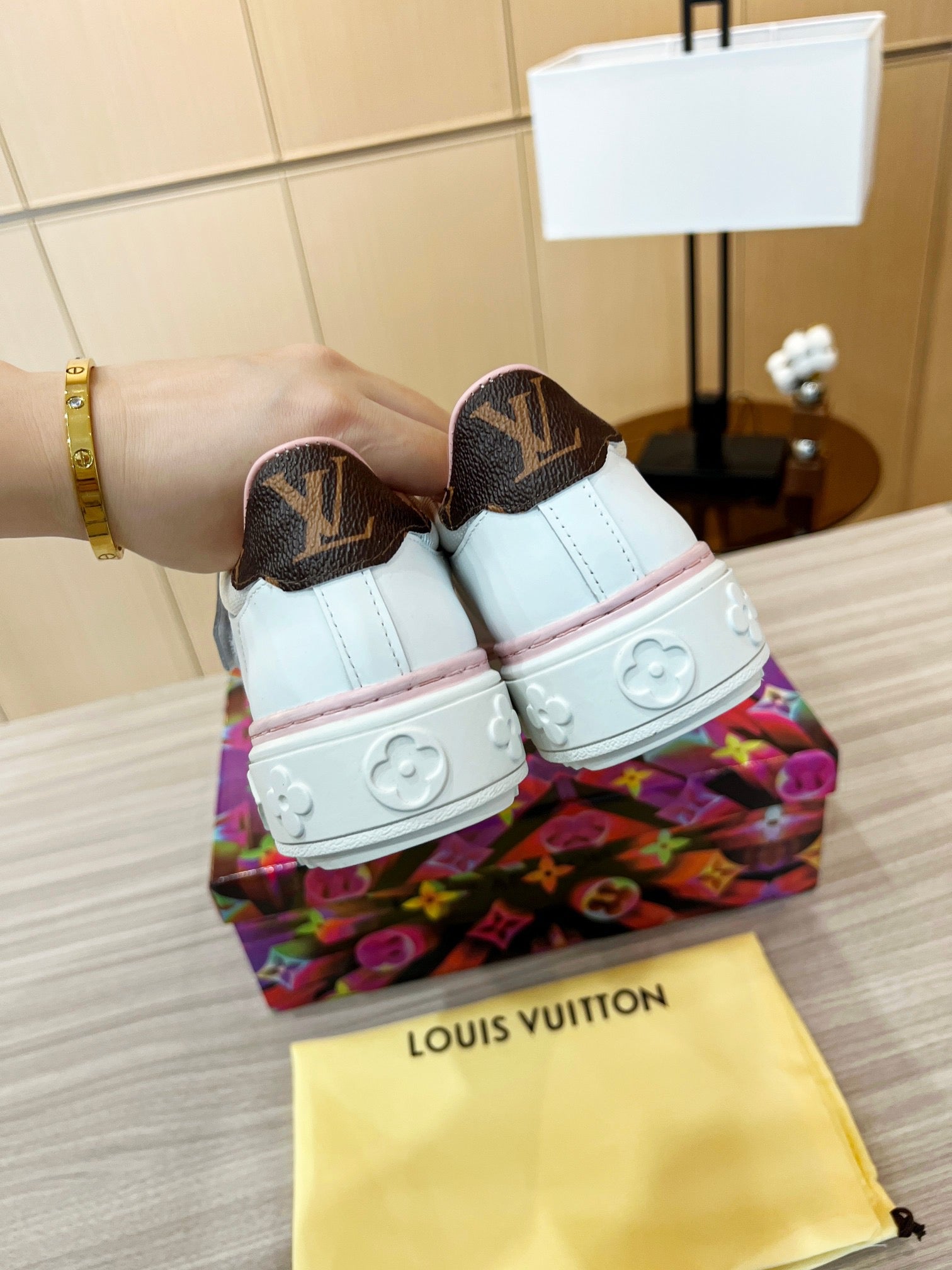 Louis Vuitton Sneakers