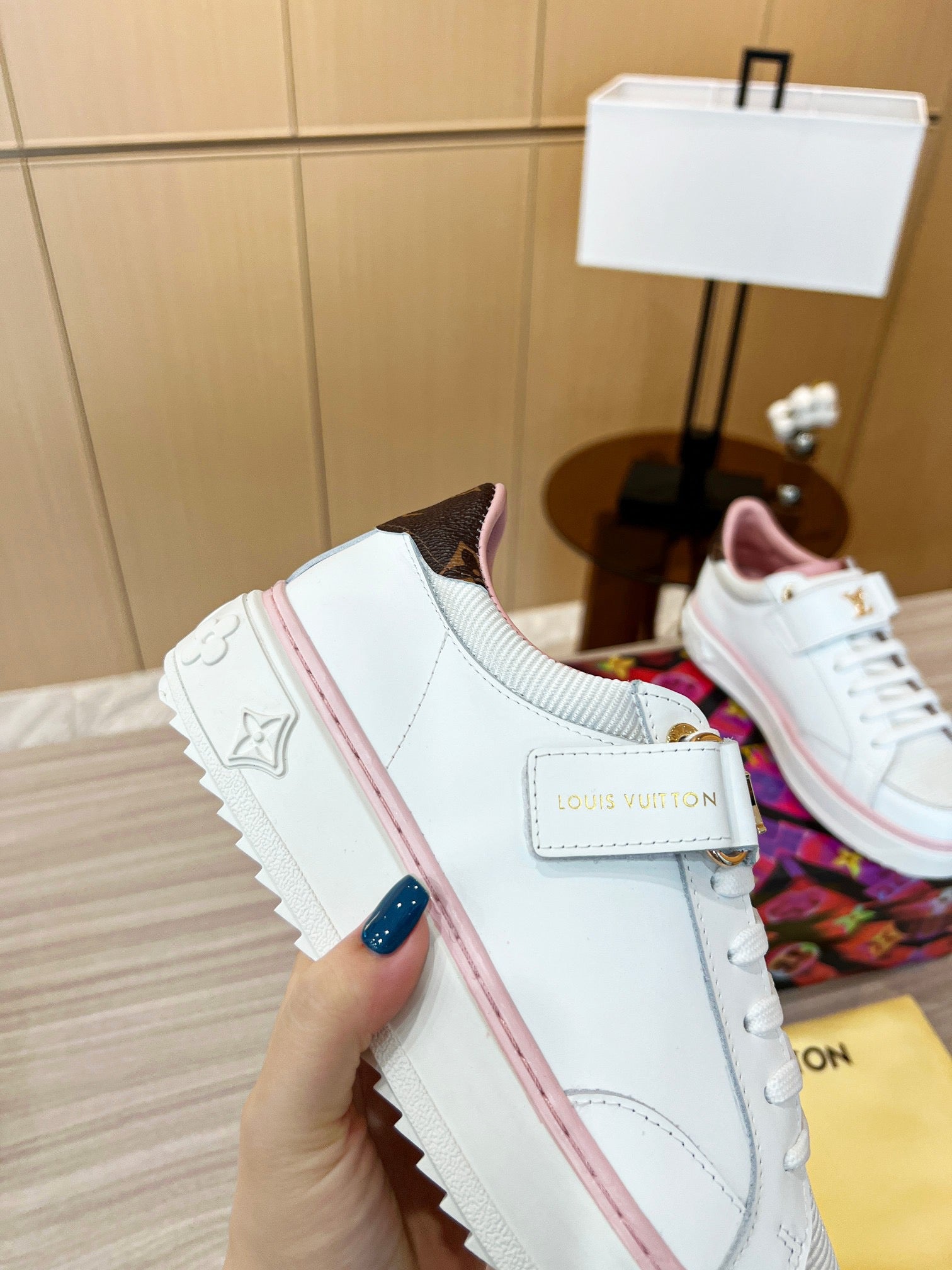 Louis Vuitton Sneakers