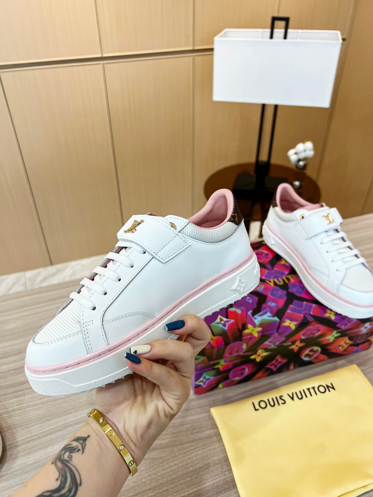 Louis Vuitton Sneakers