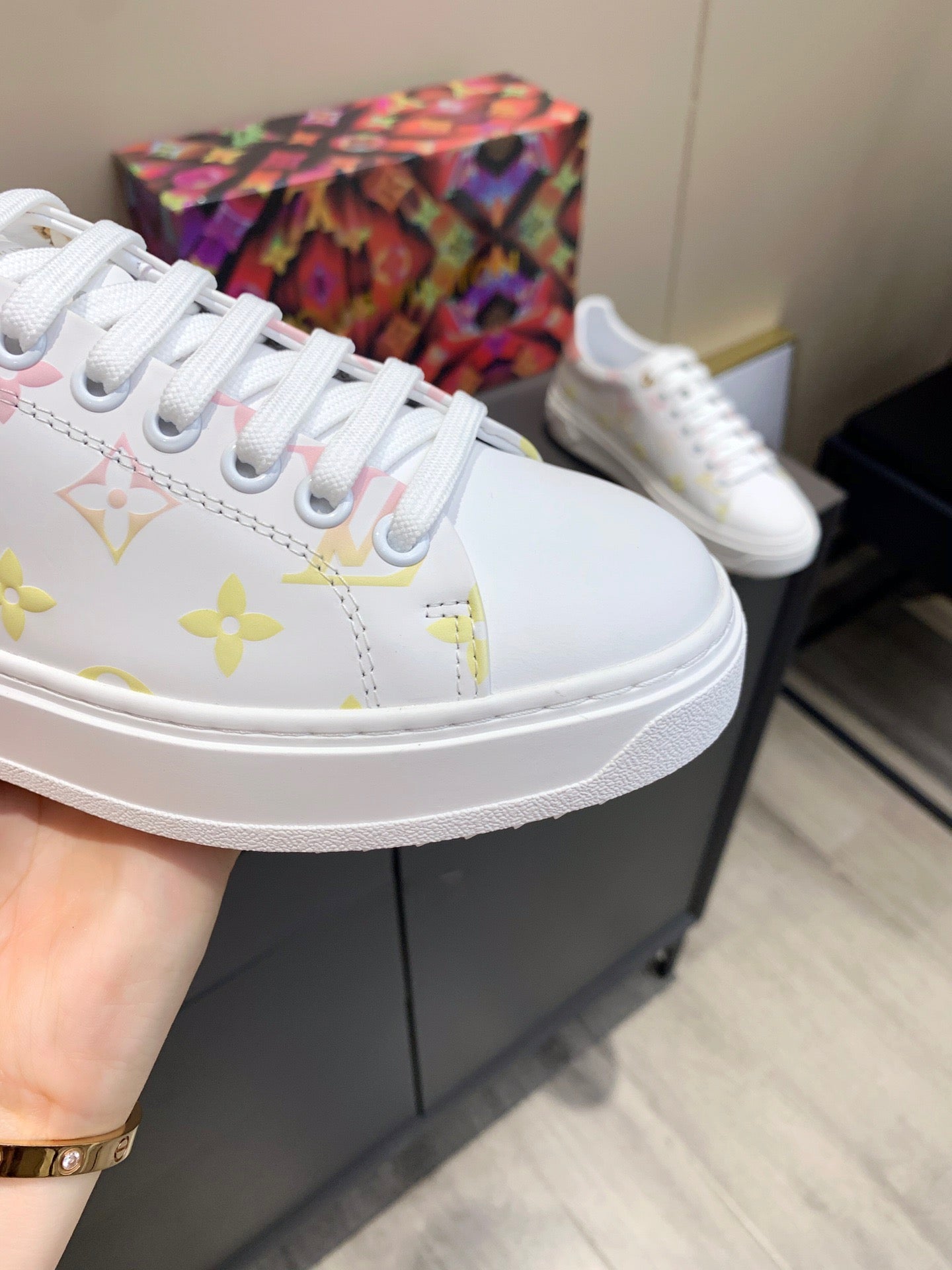 Louis Vuitton Sneakers