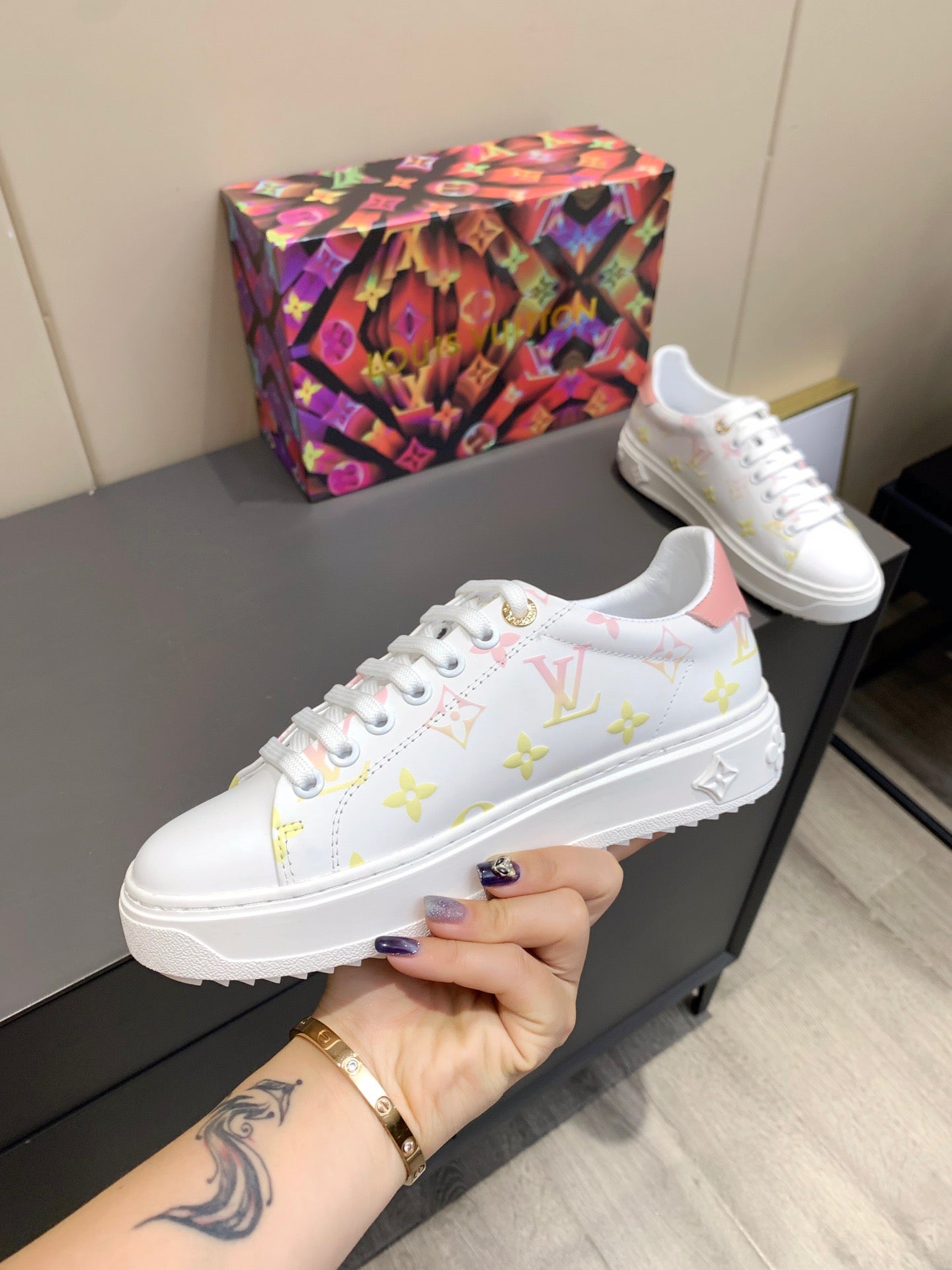 Louis Vuitton Sneakers