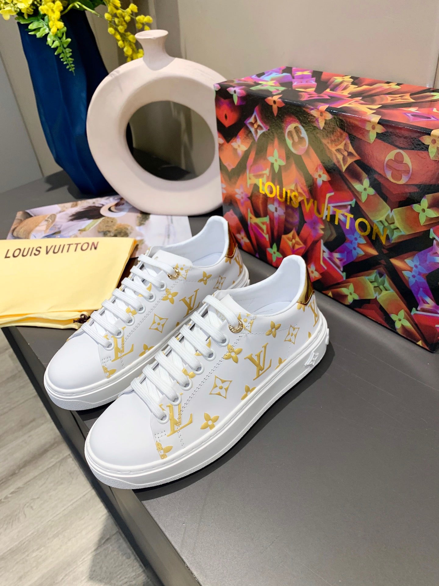 Louis Vuitton Sneakers