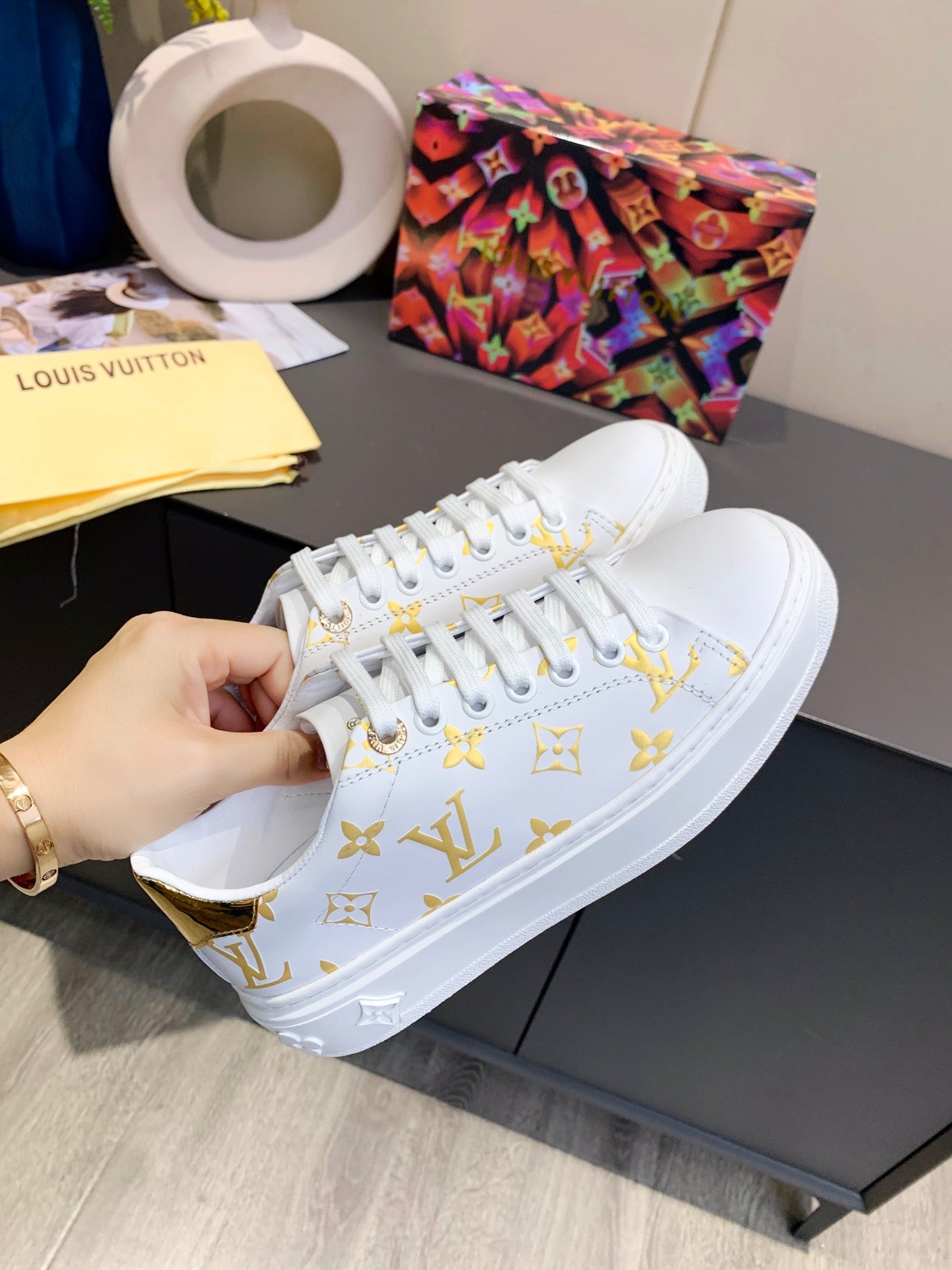 Louis Vuitton Sneakers