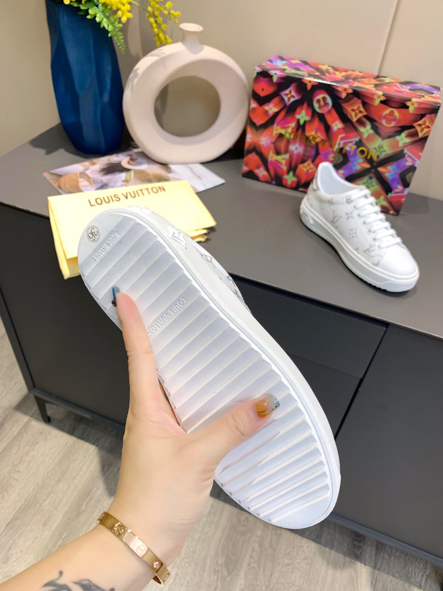 Louis Vuitton Sneakers