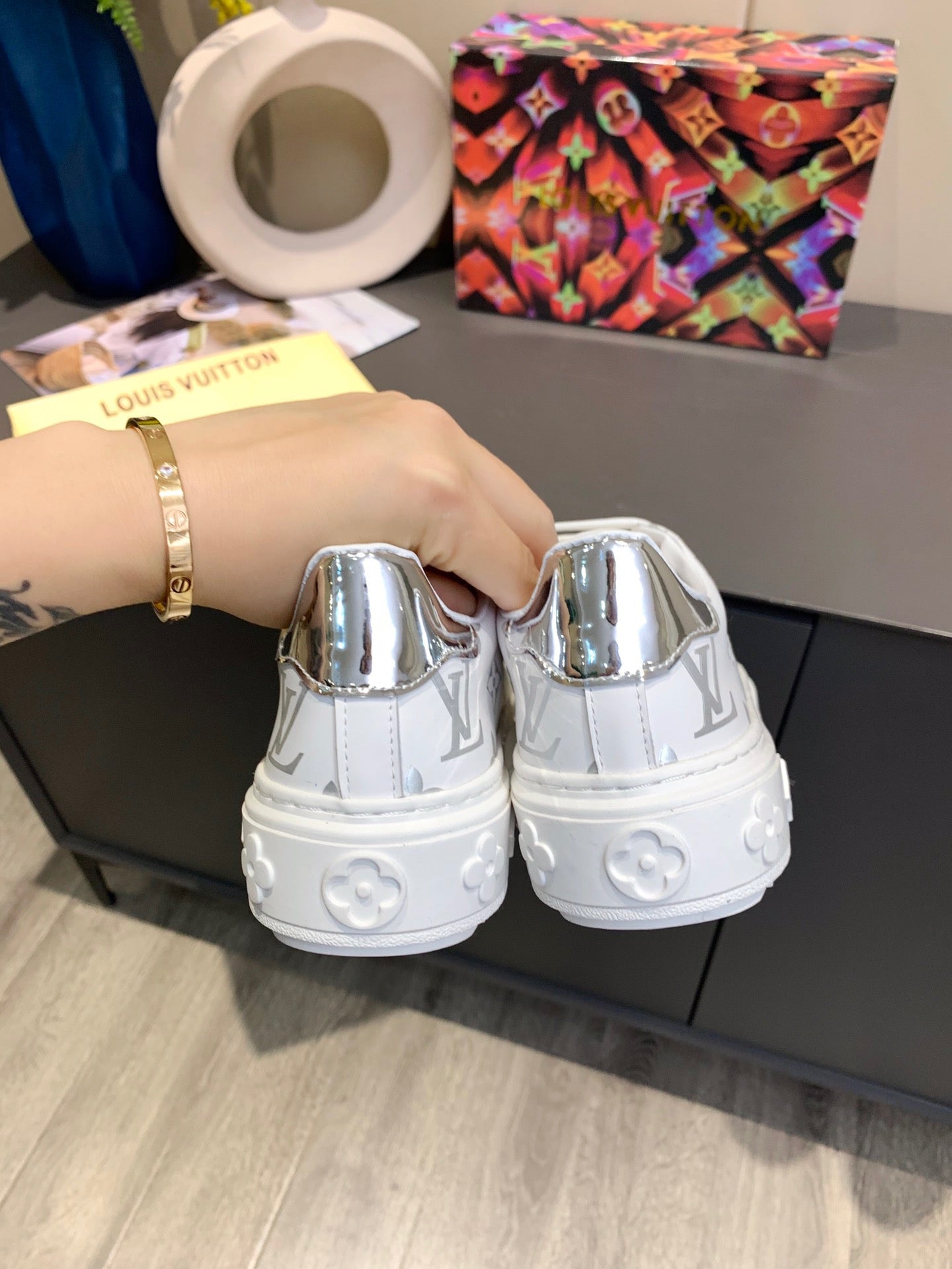 Louis Vuitton Sneakers