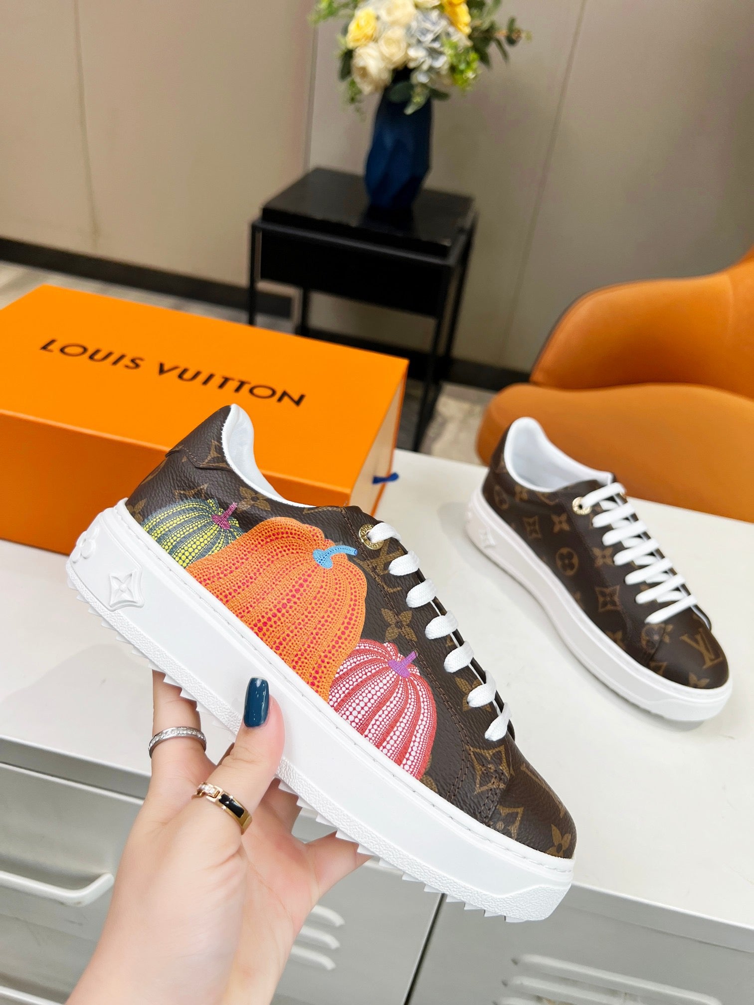 Louis Vuitton Sneakers