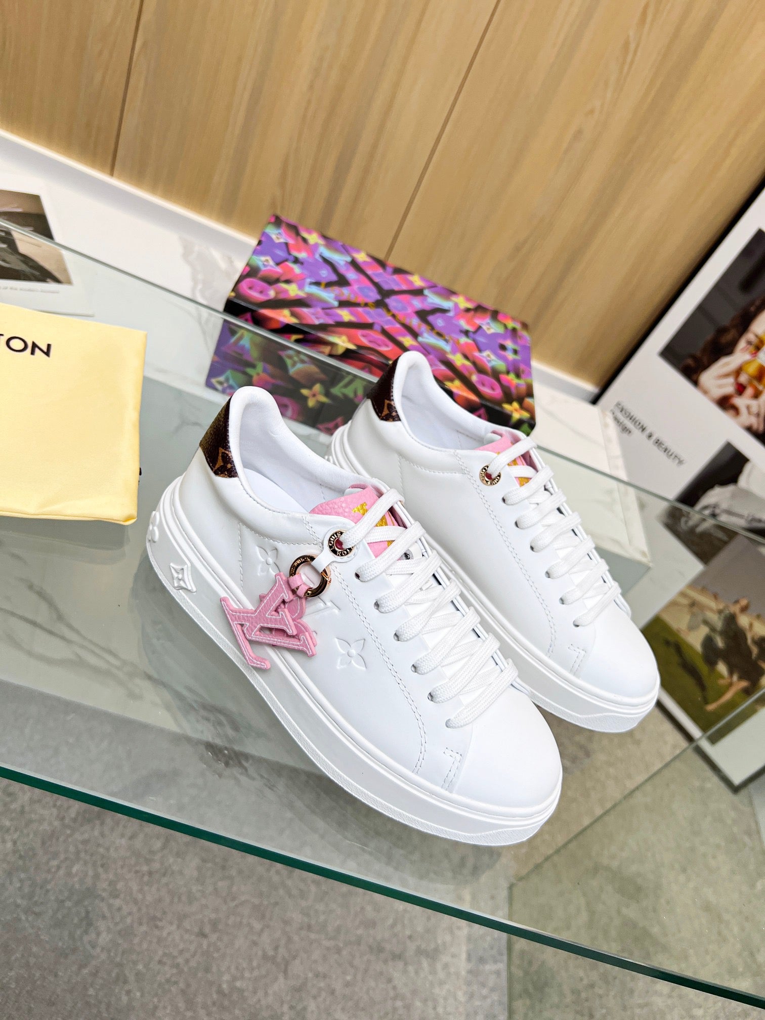 Louis Vuitton Sneakers