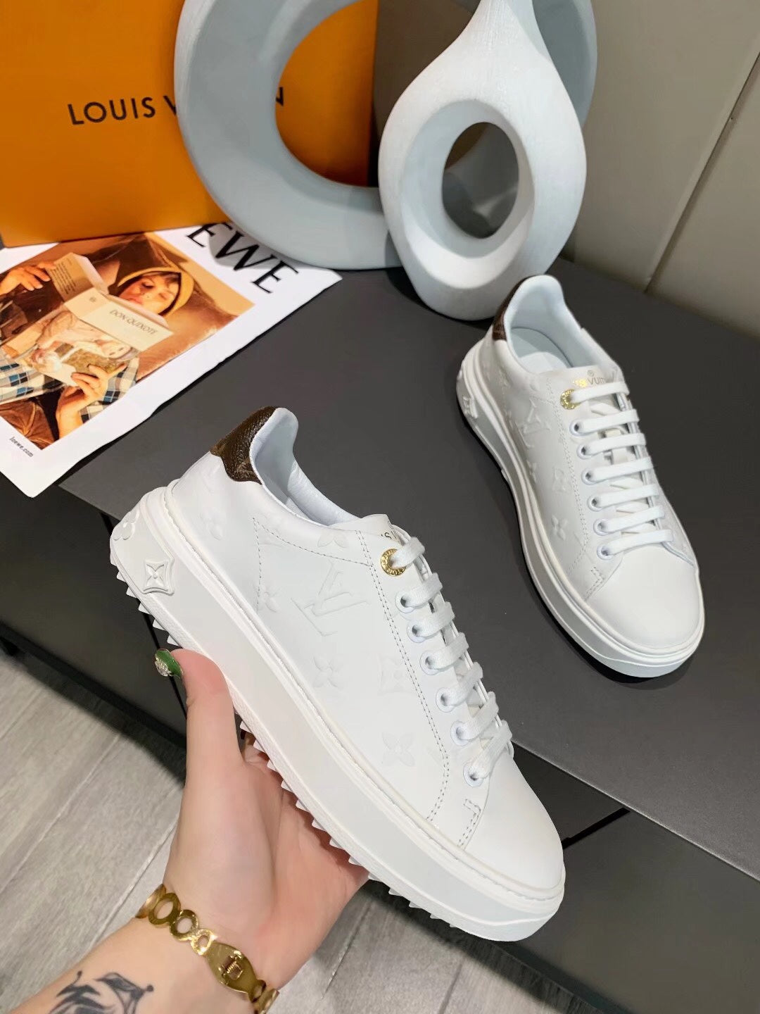 Louis Vuitton Sneakers