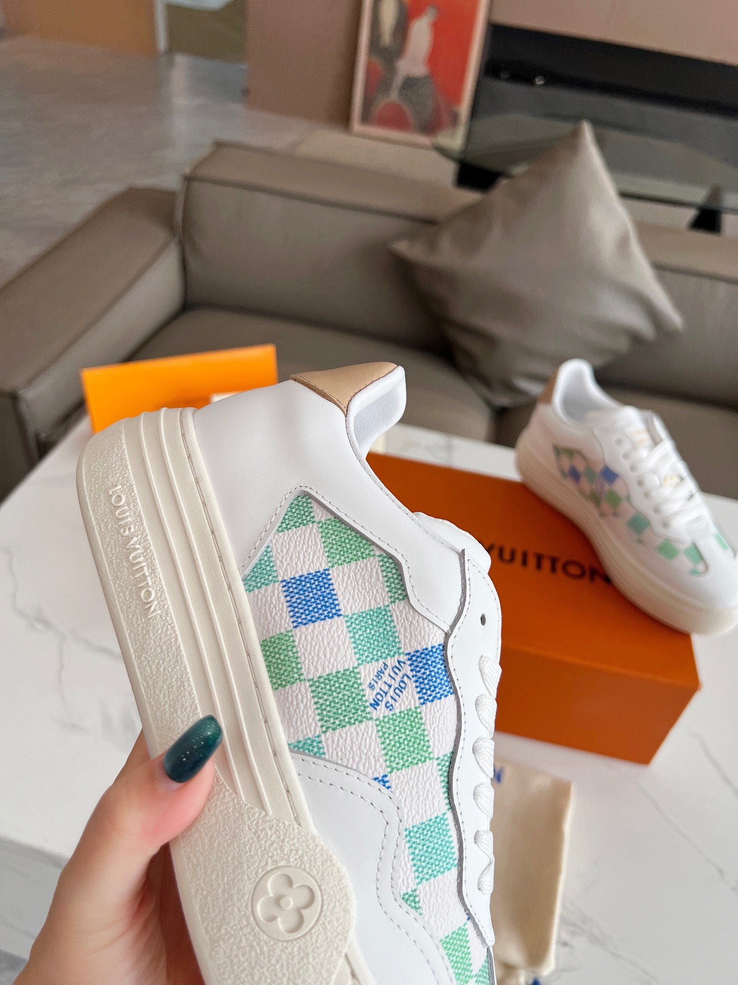 Louis Vuitton Sneakers