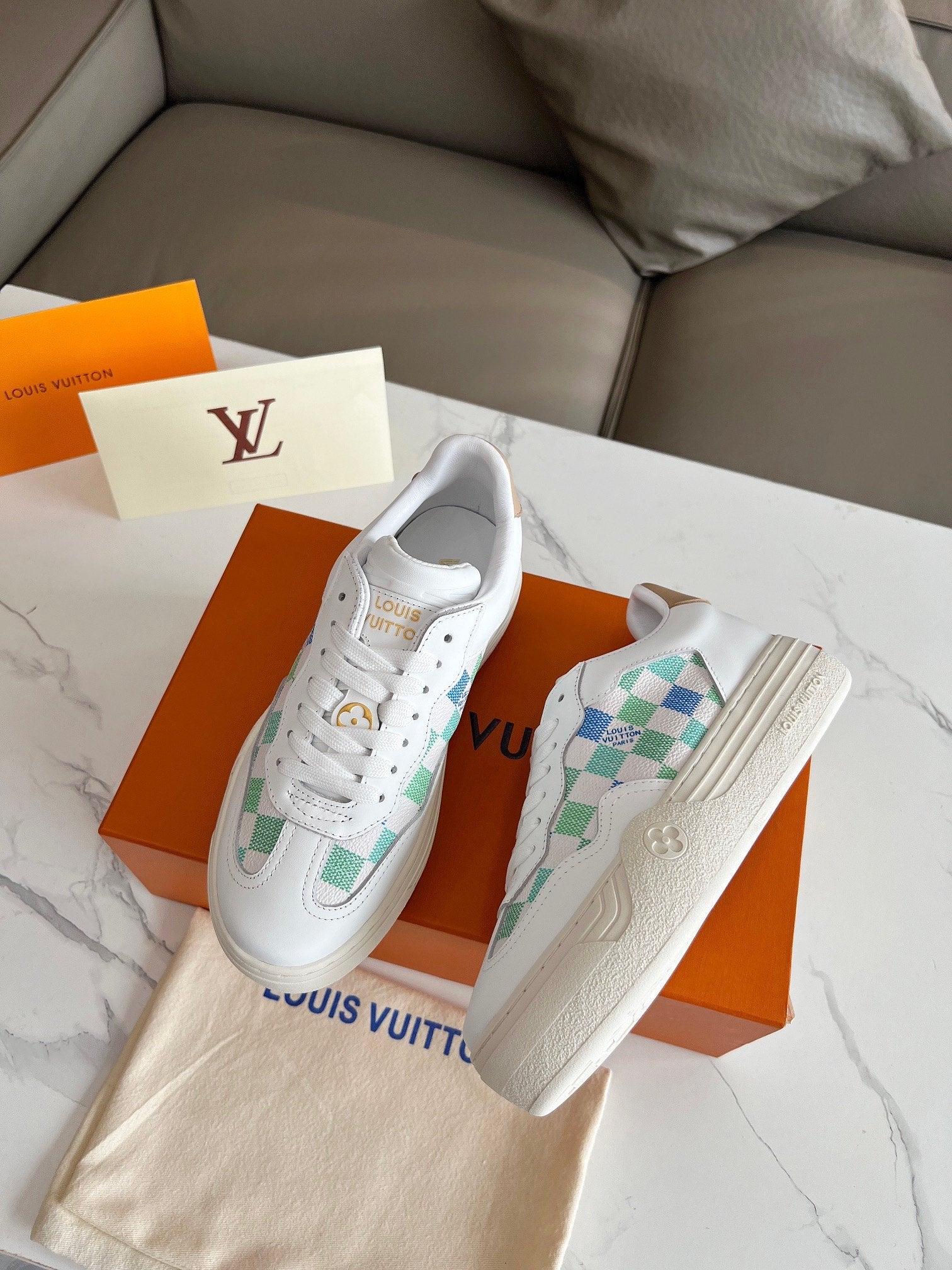 Louis Vuitton Sneakers