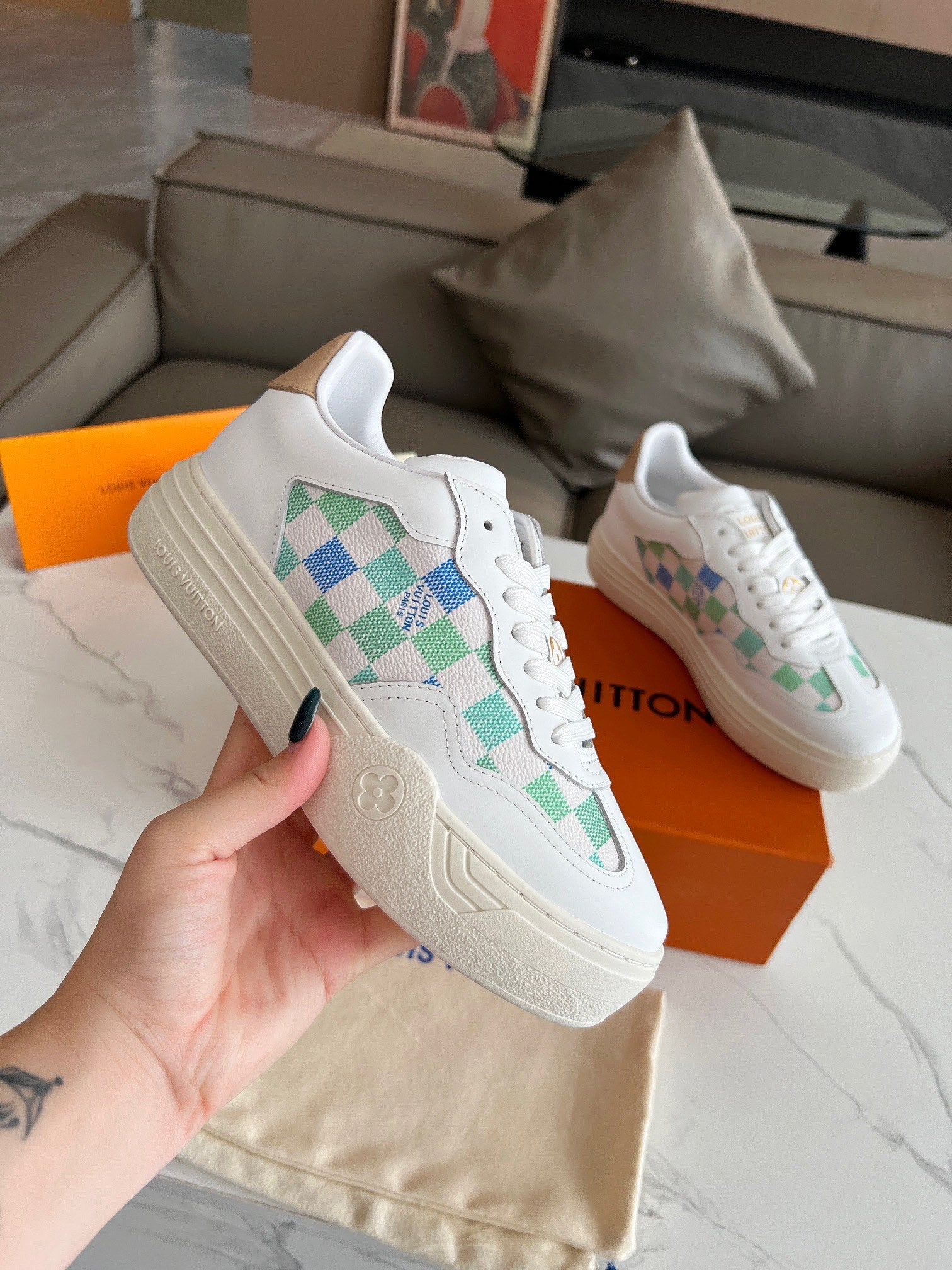 Louis Vuitton Sneakers