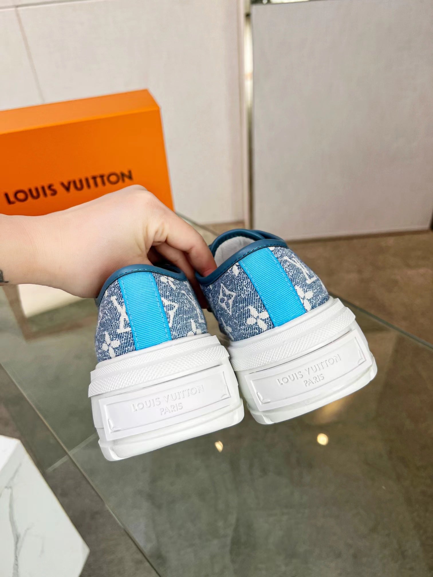 Louis Vuitton Sneakers