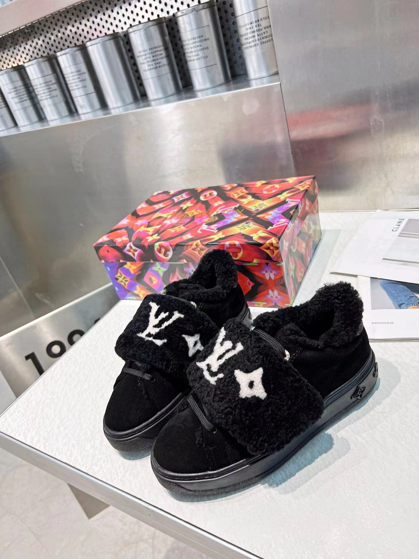 Louis Vuitton Sneakers