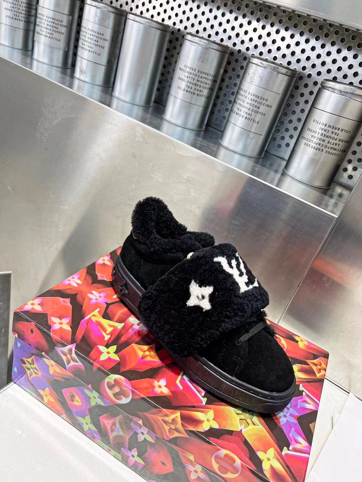 Louis Vuitton Sneakers