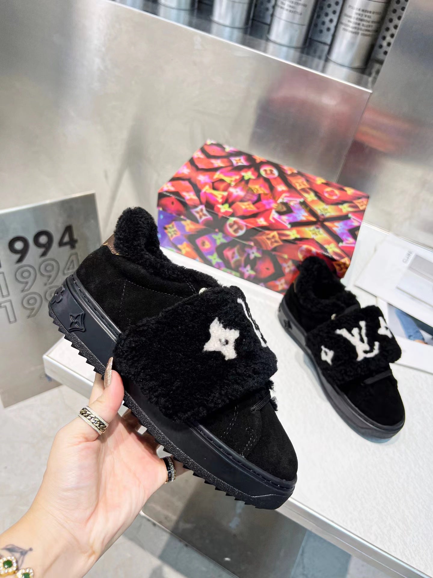 Louis Vuitton Sneakers