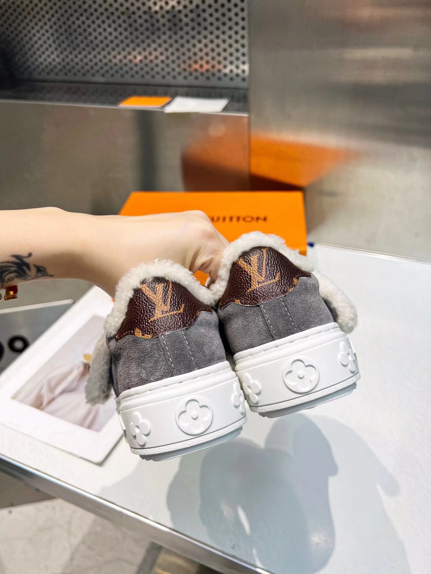 Louis Vuitton Sneakers