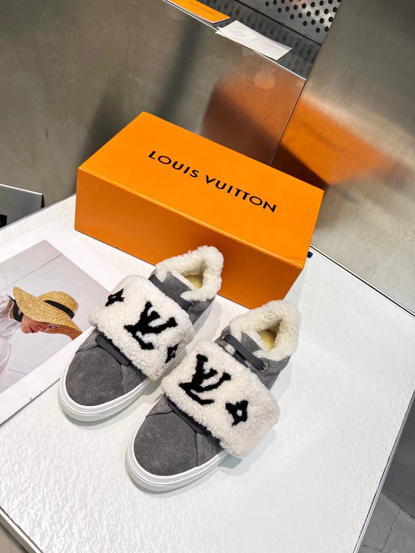 Louis Vuitton Sneakers