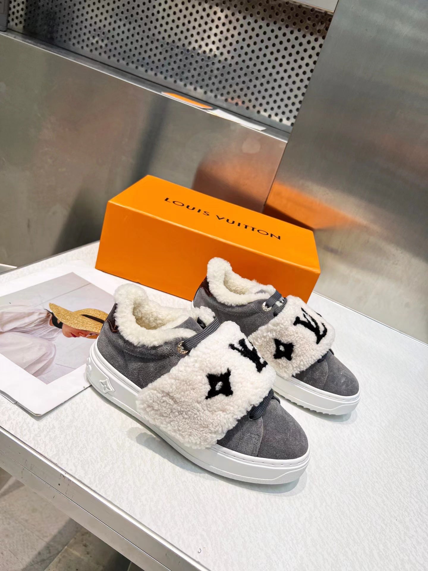 Louis Vuitton Sneakers