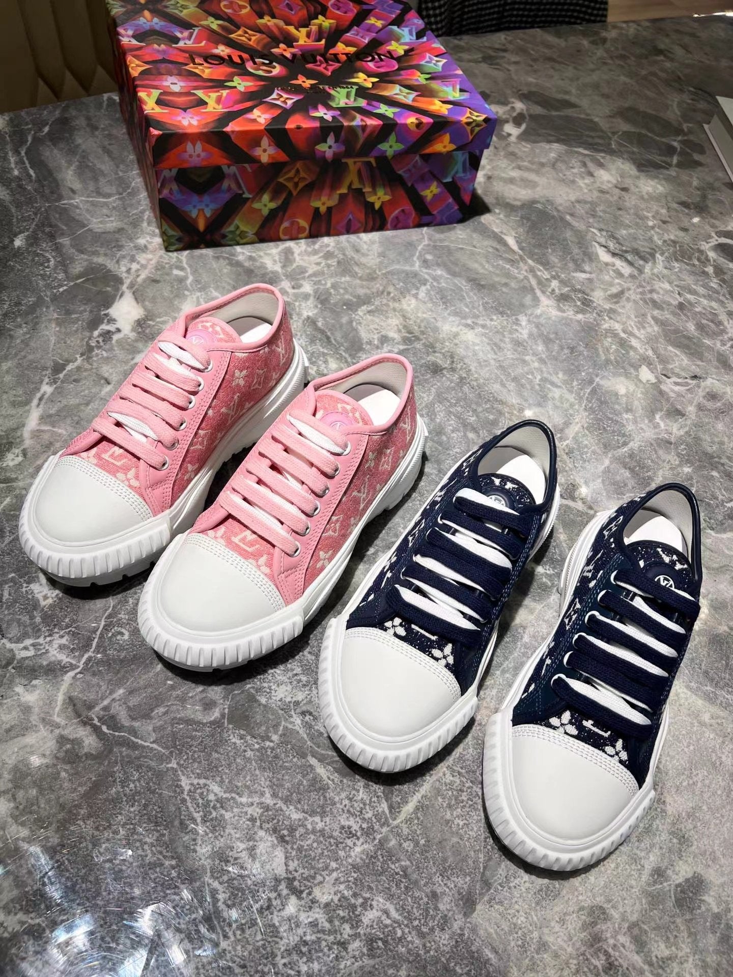 Louis Vuitton Sneakers