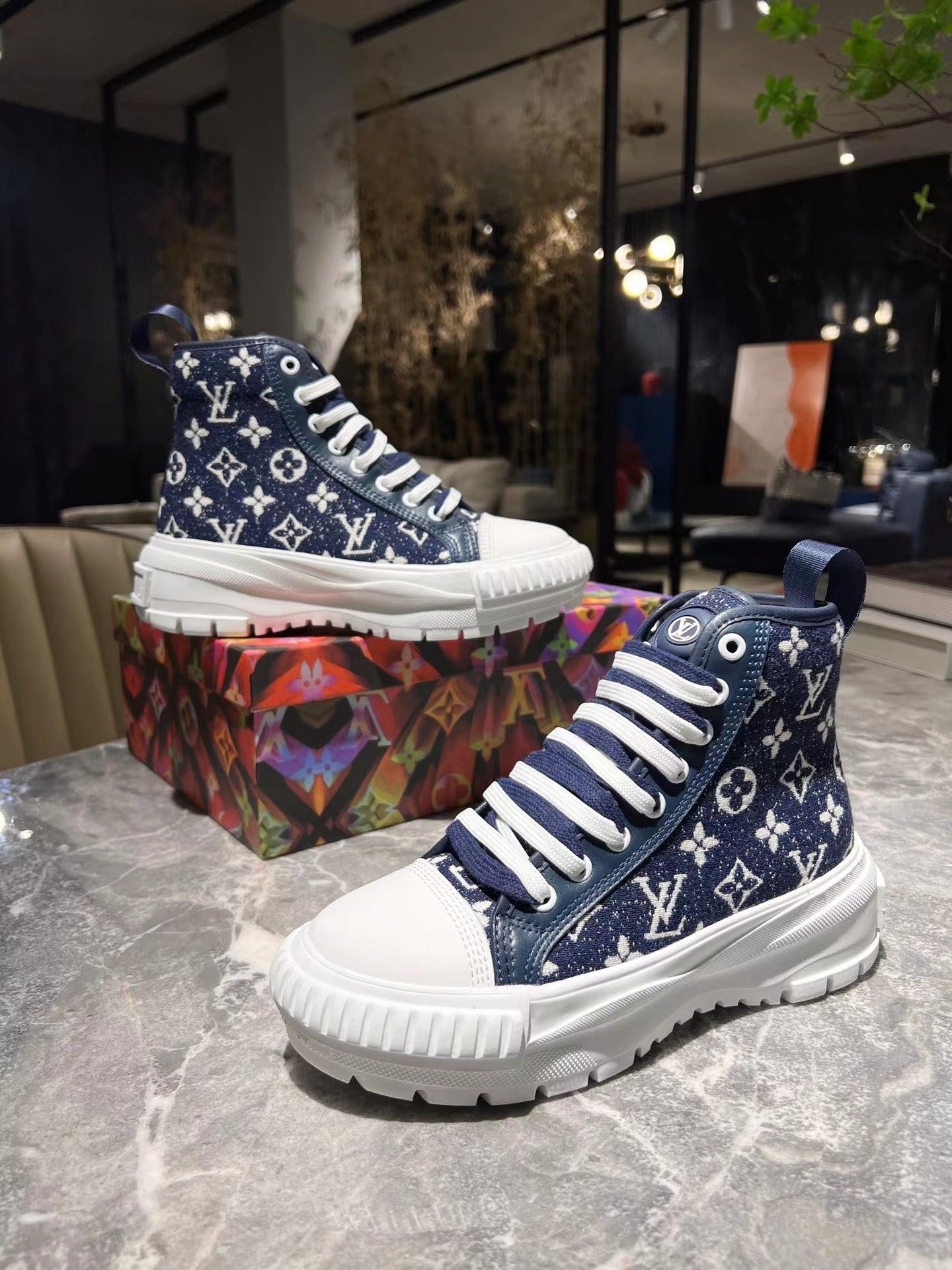 Louis Vuitton Sneakers