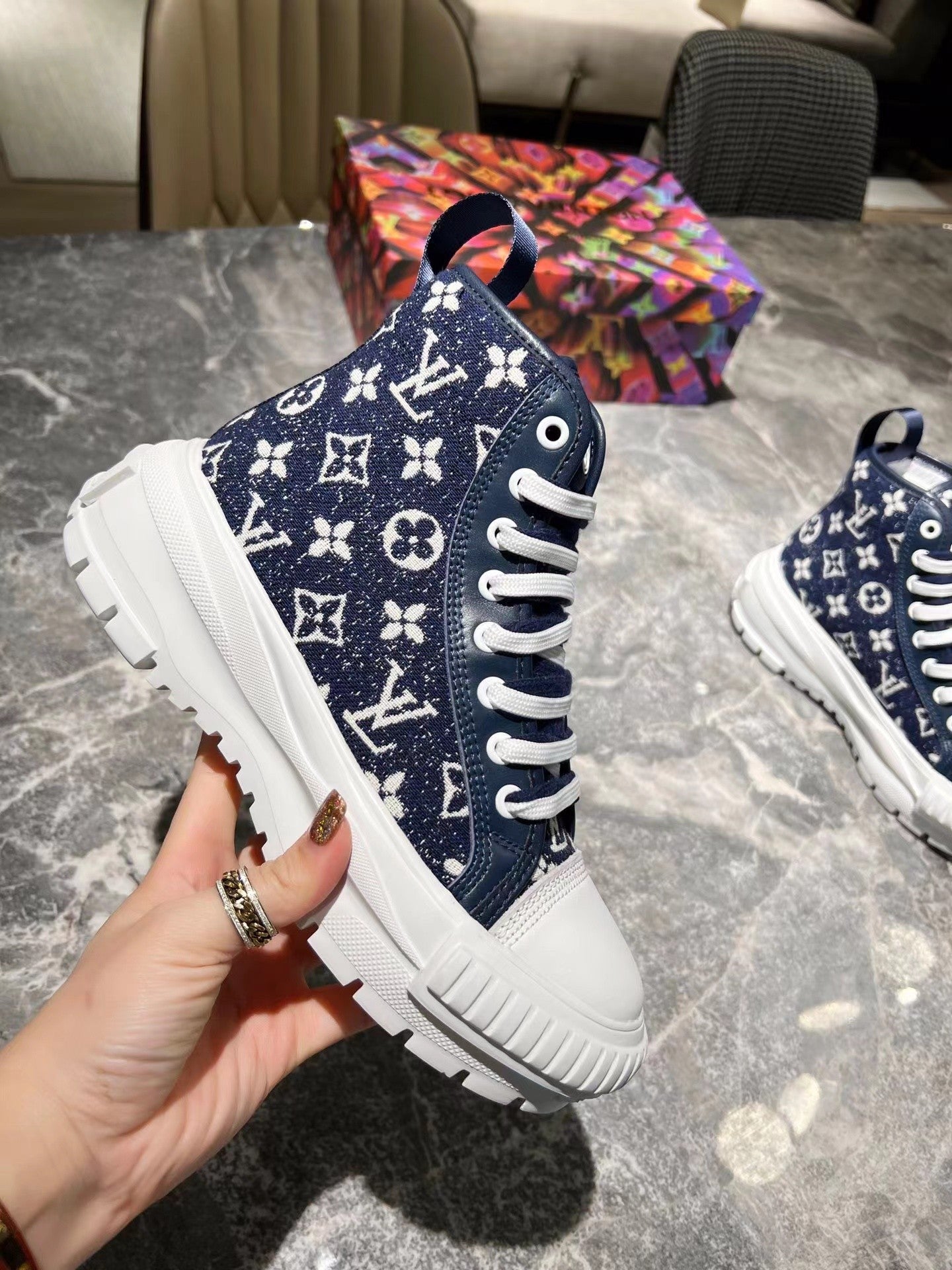 Louis Vuitton Sneakers