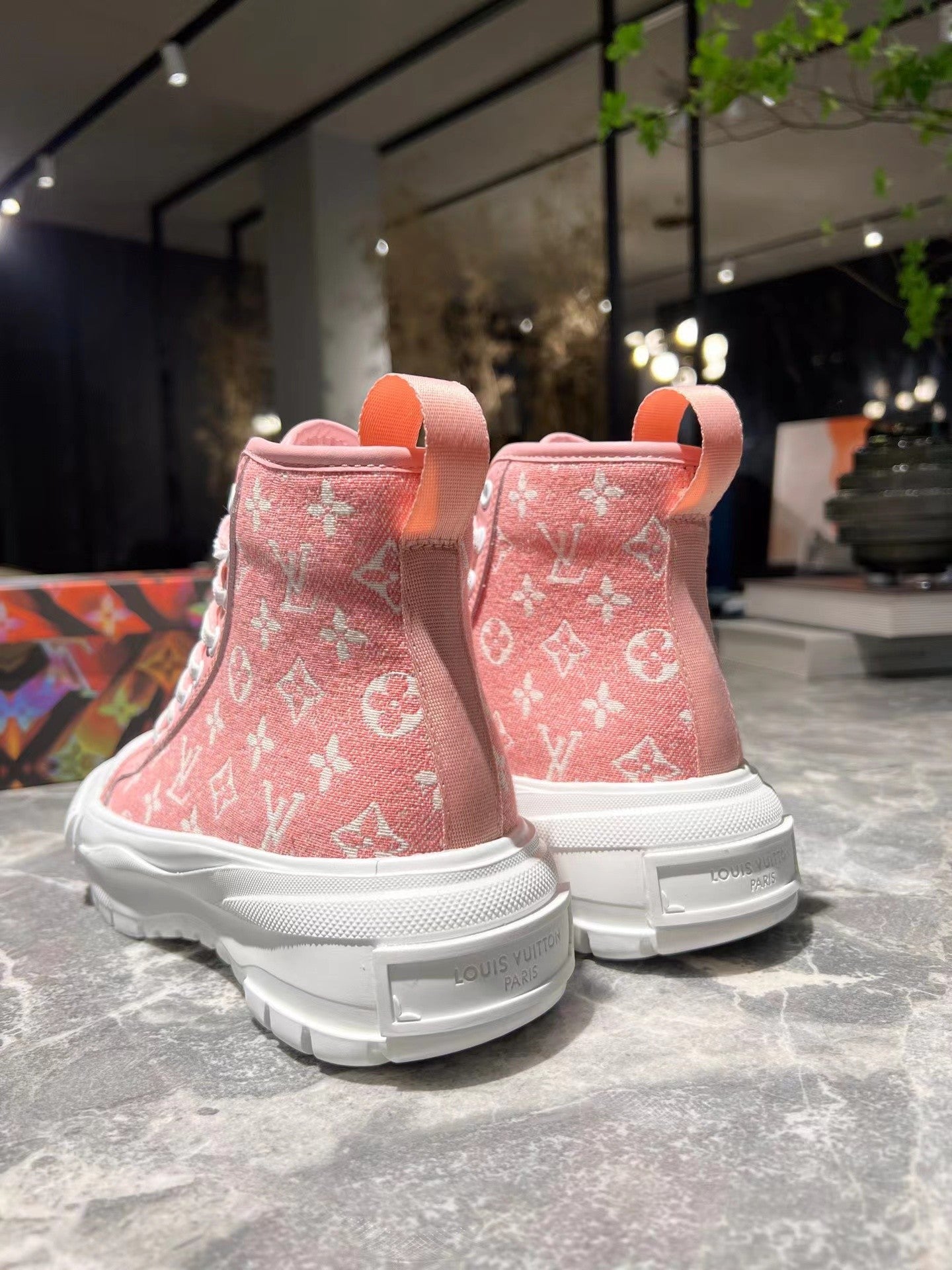 Louis Vuitton Sneakers