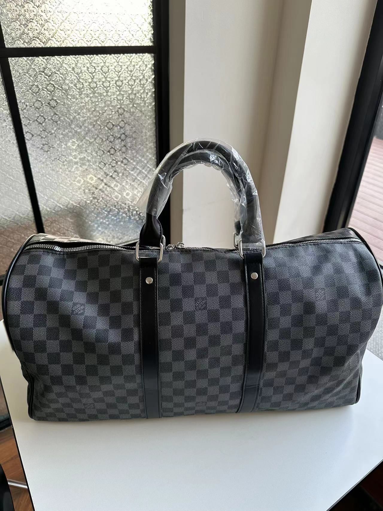 Louis Vuitton handbags ( weekender .travel  duffle bag)