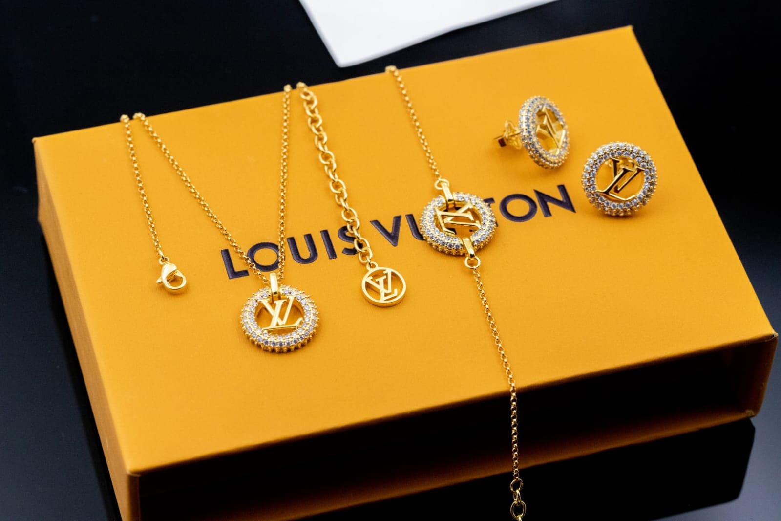 Louis Vuitton Louise by Night Bracelet